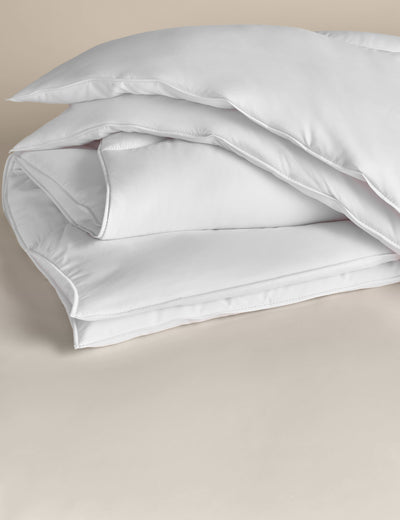 لحاف سرير طازج وبارد 10.5 توج من M&S - اشترِ عبر الإنترنت من McGrocer