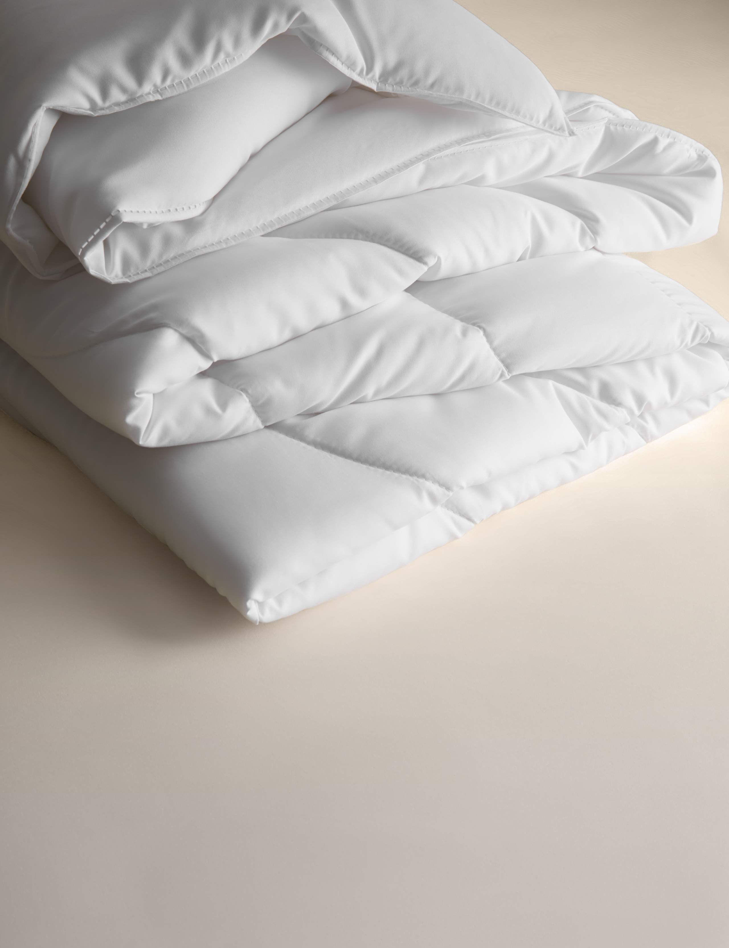 Fresh & Cool 7.5 Tog Duvet - British product