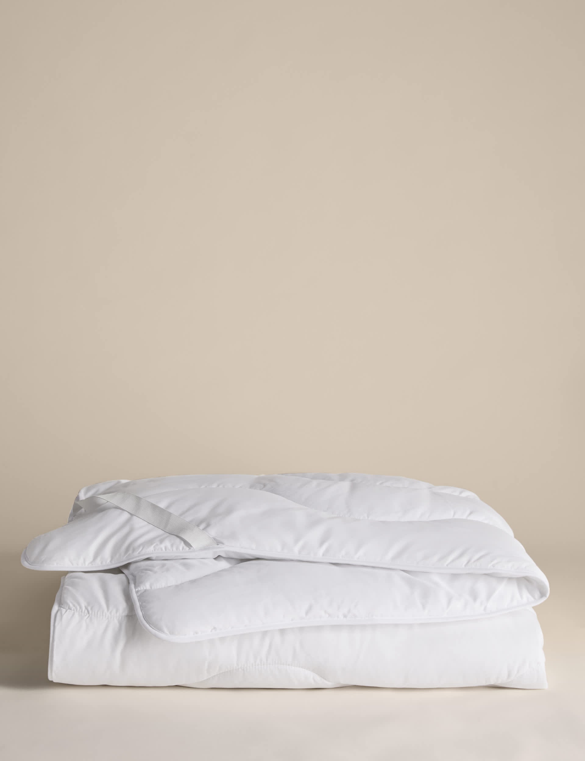 Fresh and Cool quilted mattress topper - British product
