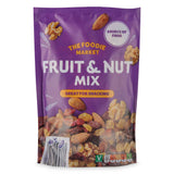Fruit and nut mix with almonds, walnuts, raisins and cranberries - British product