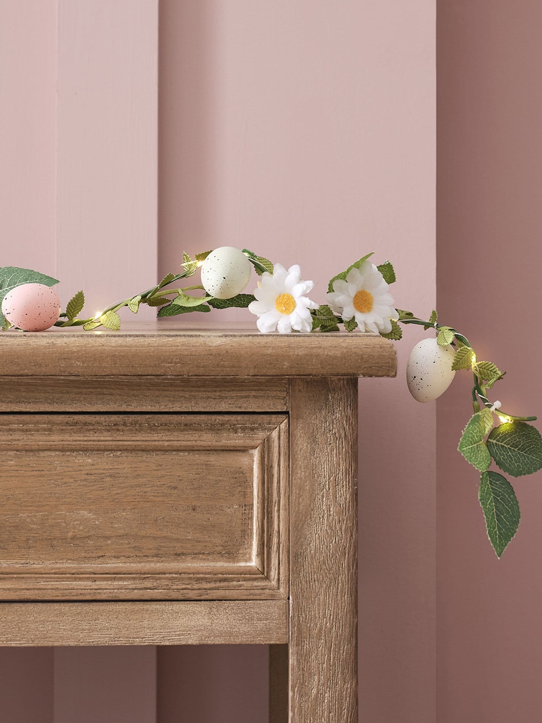 Lights4fun Easter garland with micro lights and pastel eggs 2.3m, imported from the UK