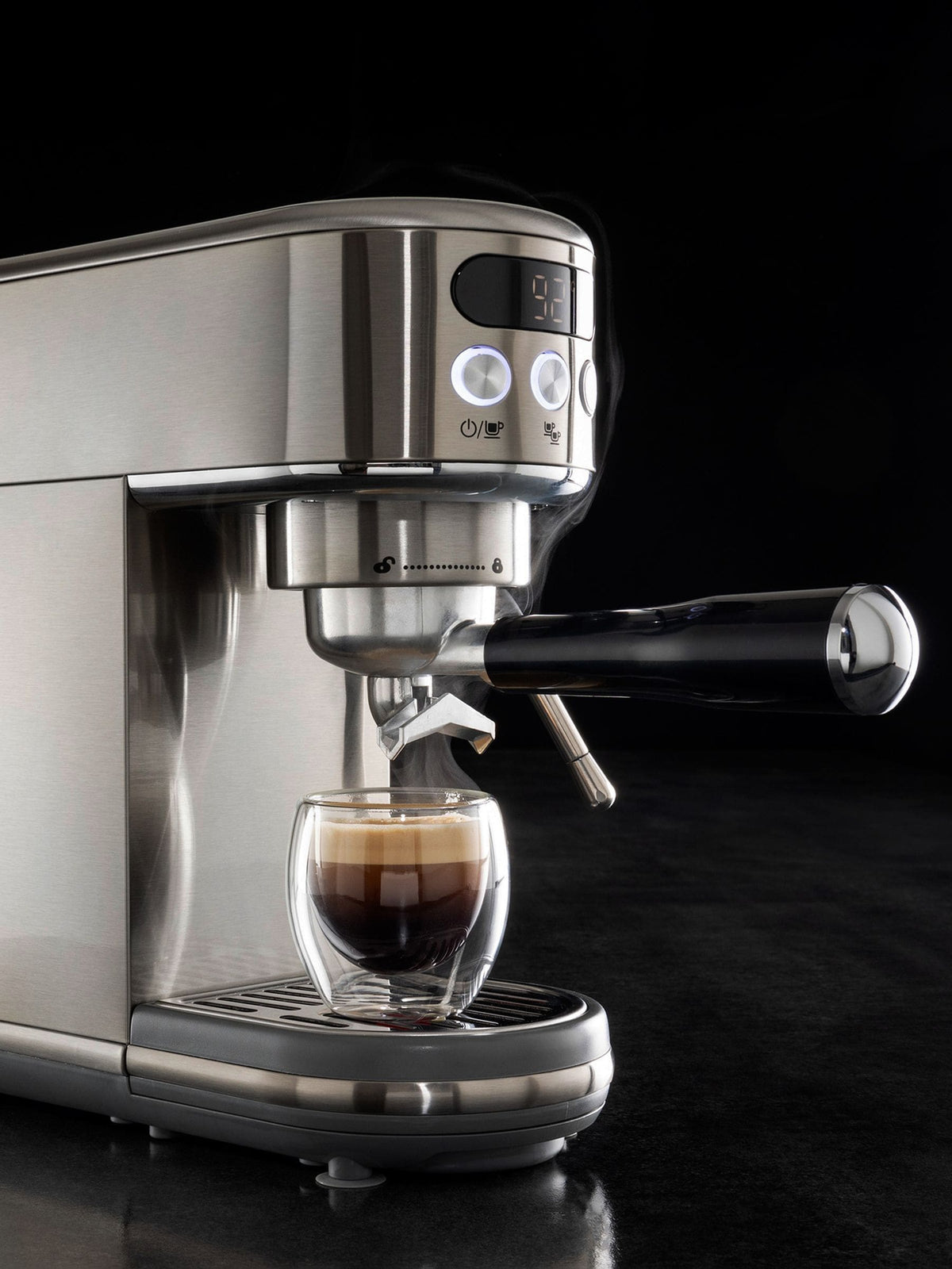 Daewoo Silver 20 Bar Digital Espresso Coffee Maker - British product