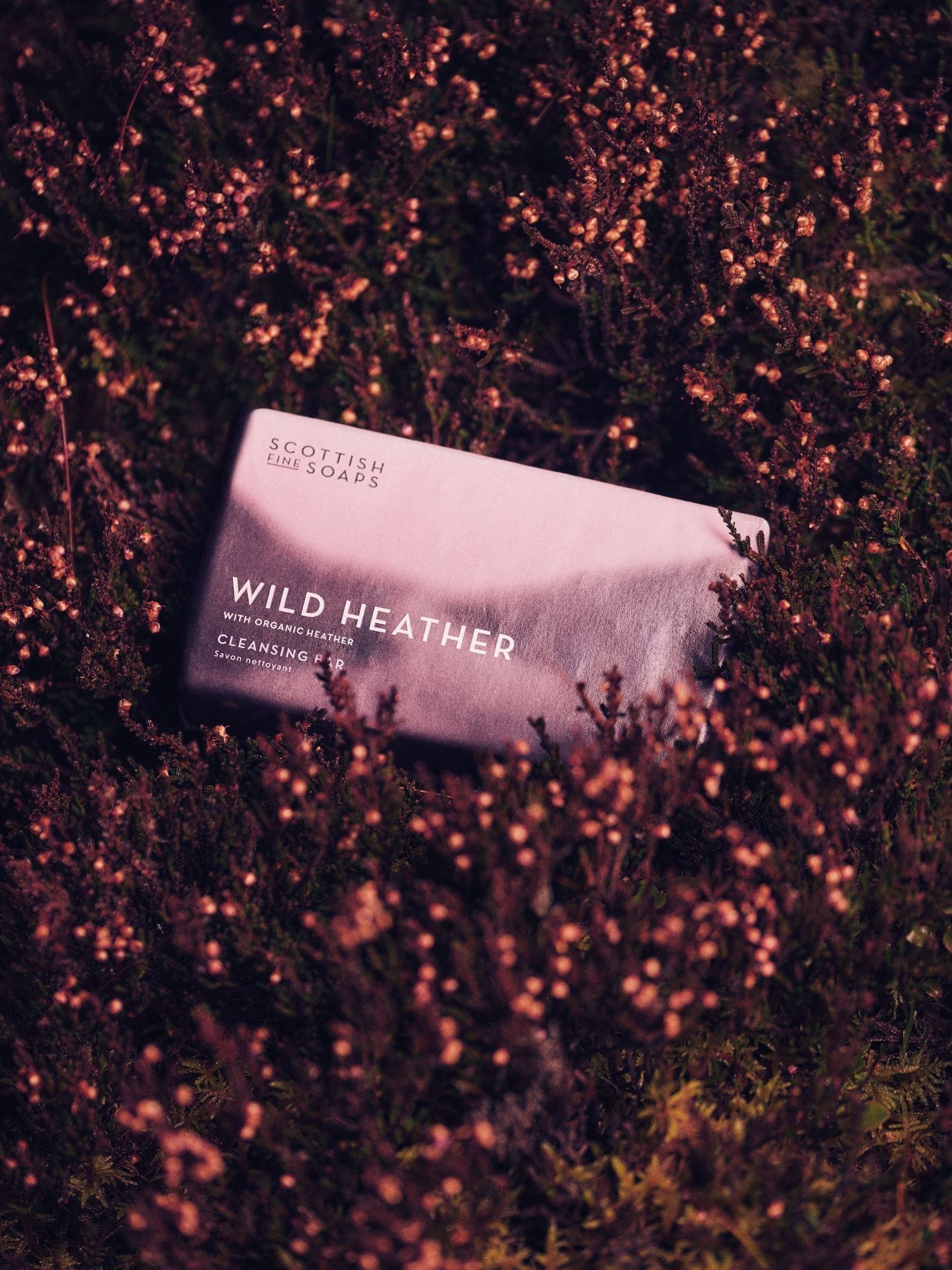 Scottish Fine Soaps Wild Heather cleansing bar 220g (British brand)