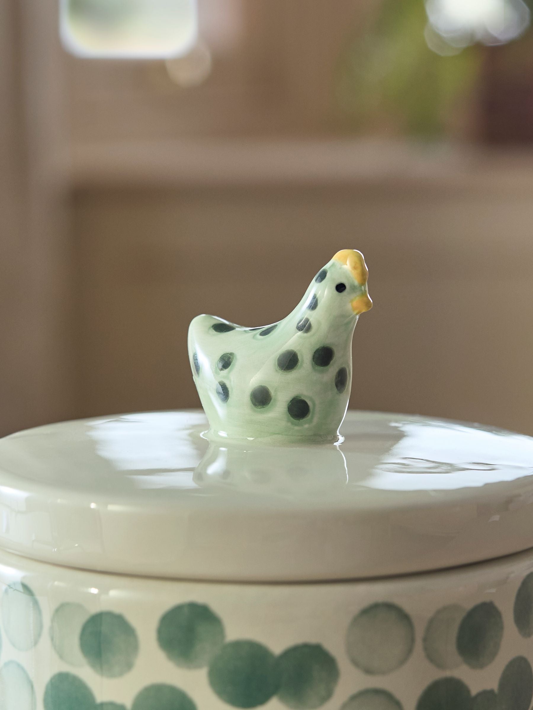 Pat The Chicken Ginger & Pomello candle 13.5cm, imported from the UK