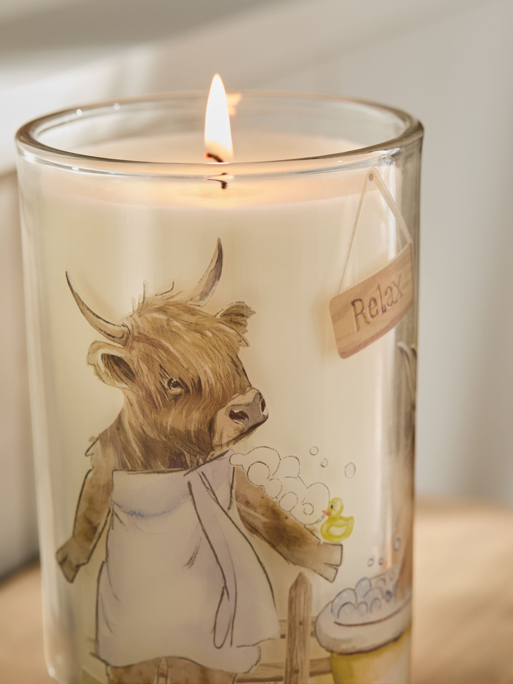 Hamish Lavender & Geranium Pillar Candle 15cm, UK version