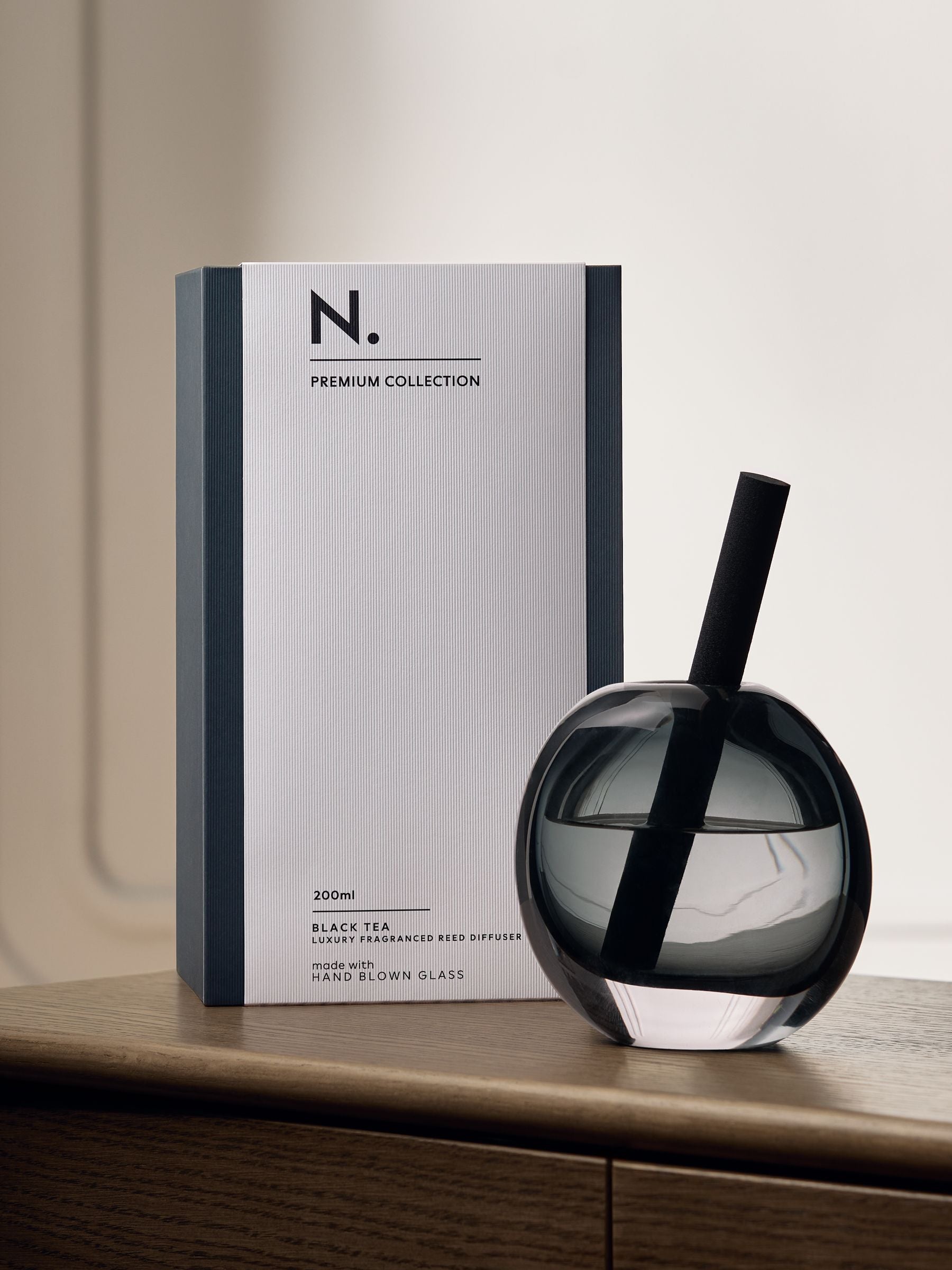 N. Premium Black Tea reed diffuser 200ml (British brand)