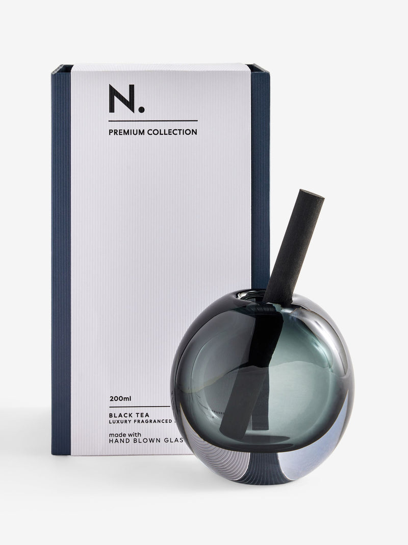 N. Premium Black Tea reed diffuser 200ml (British brand)