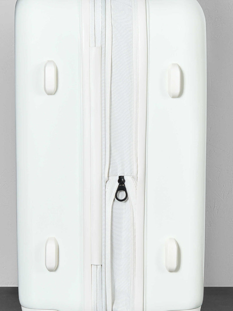 Rock Gelato medium suitcase in cream - British product