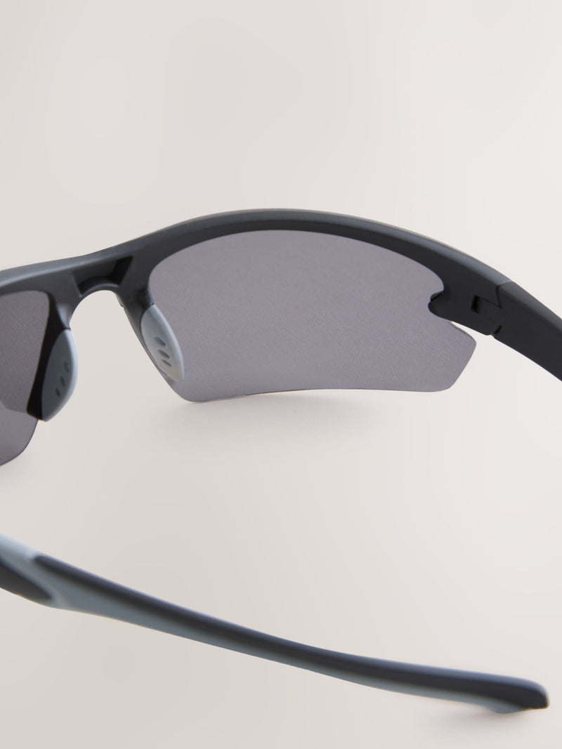 Sport wrap polarised sunglasses black, imported from the UK