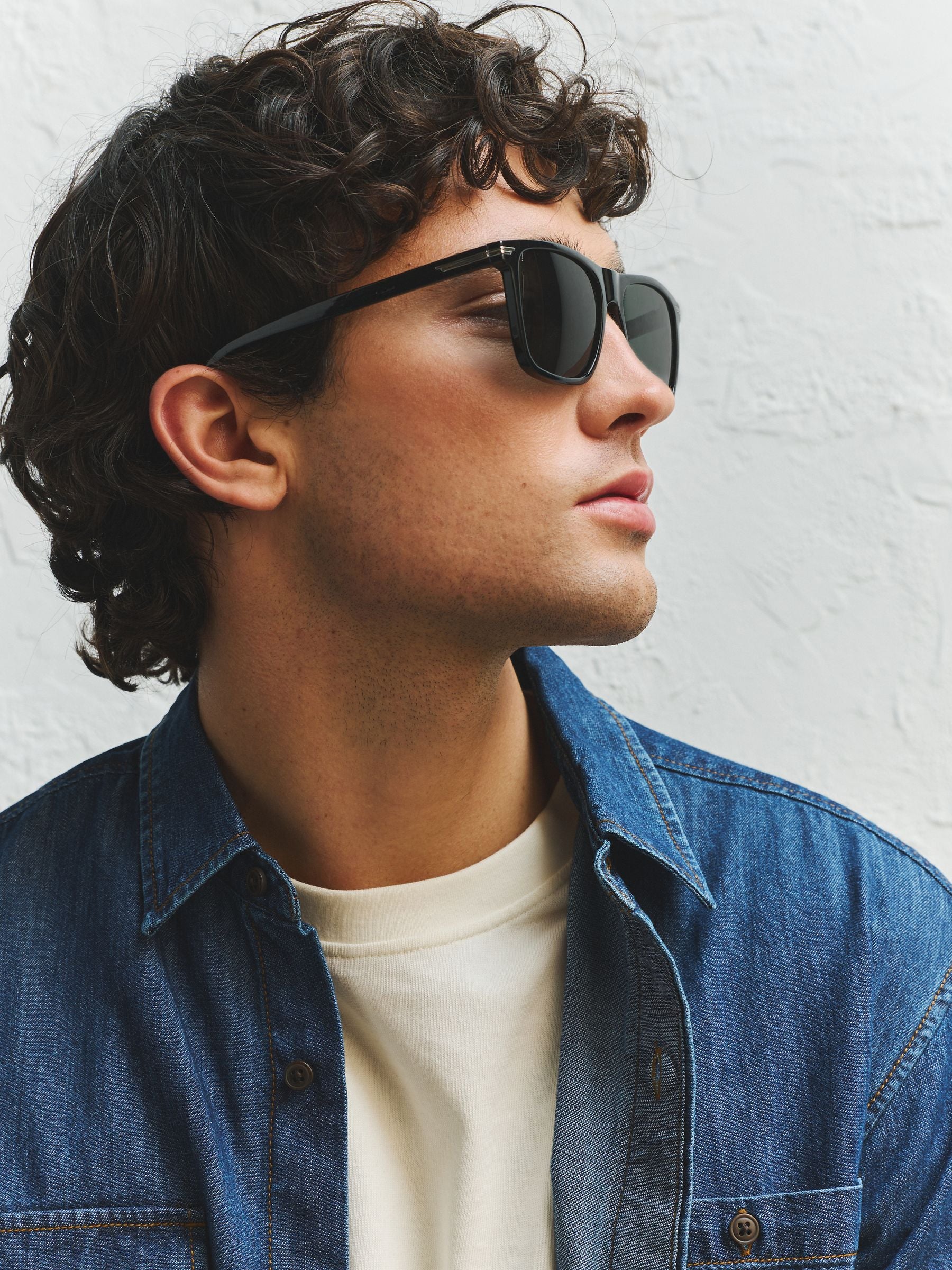 Sunglasses black preppy, UK version