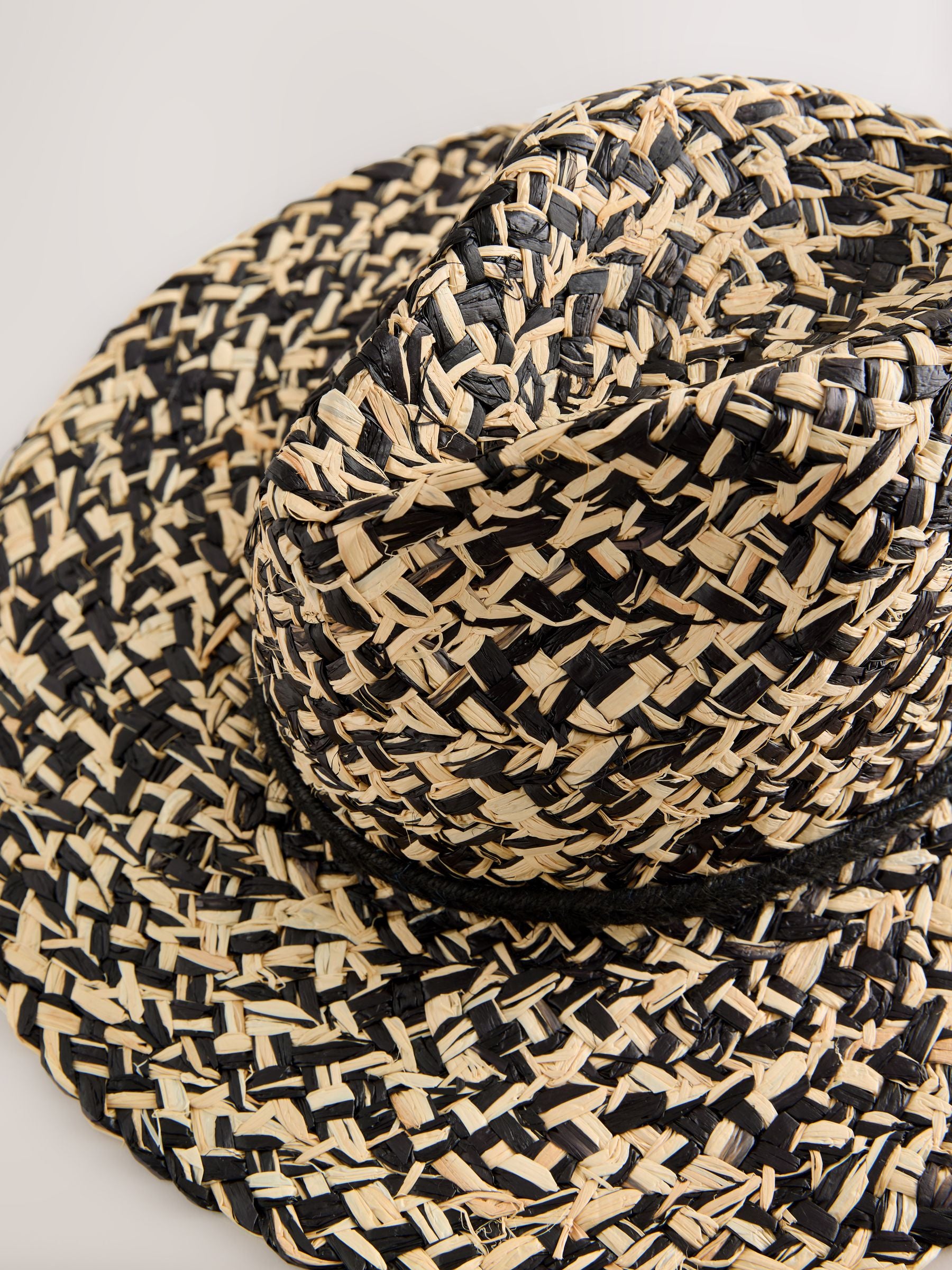Monochrome twisted straw Panama hat, UK version