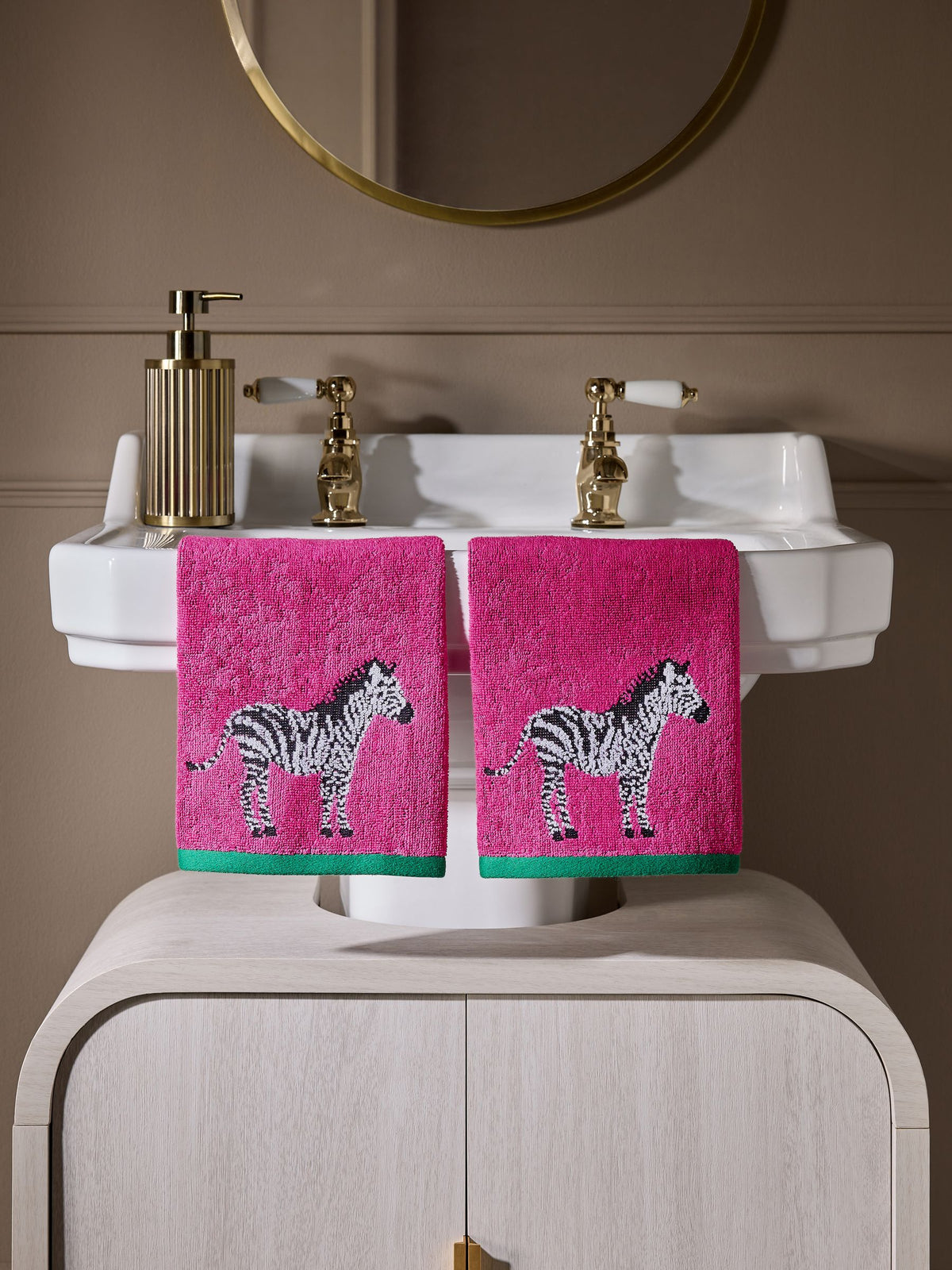 Set of 2 pink zebra cotton face cloths, UK version