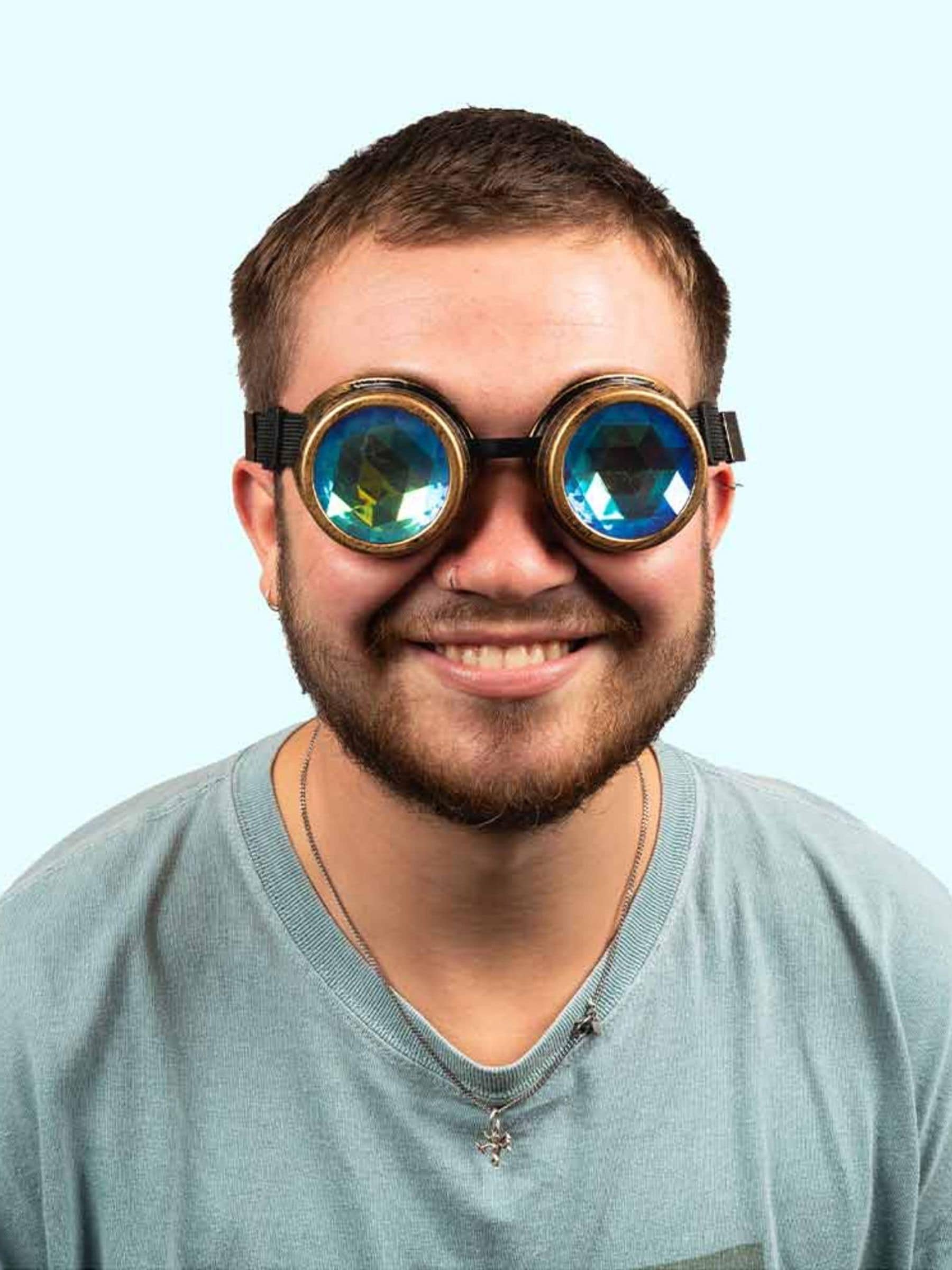 MenKind Professor Puzzle beer goggles game multicolour - British product
