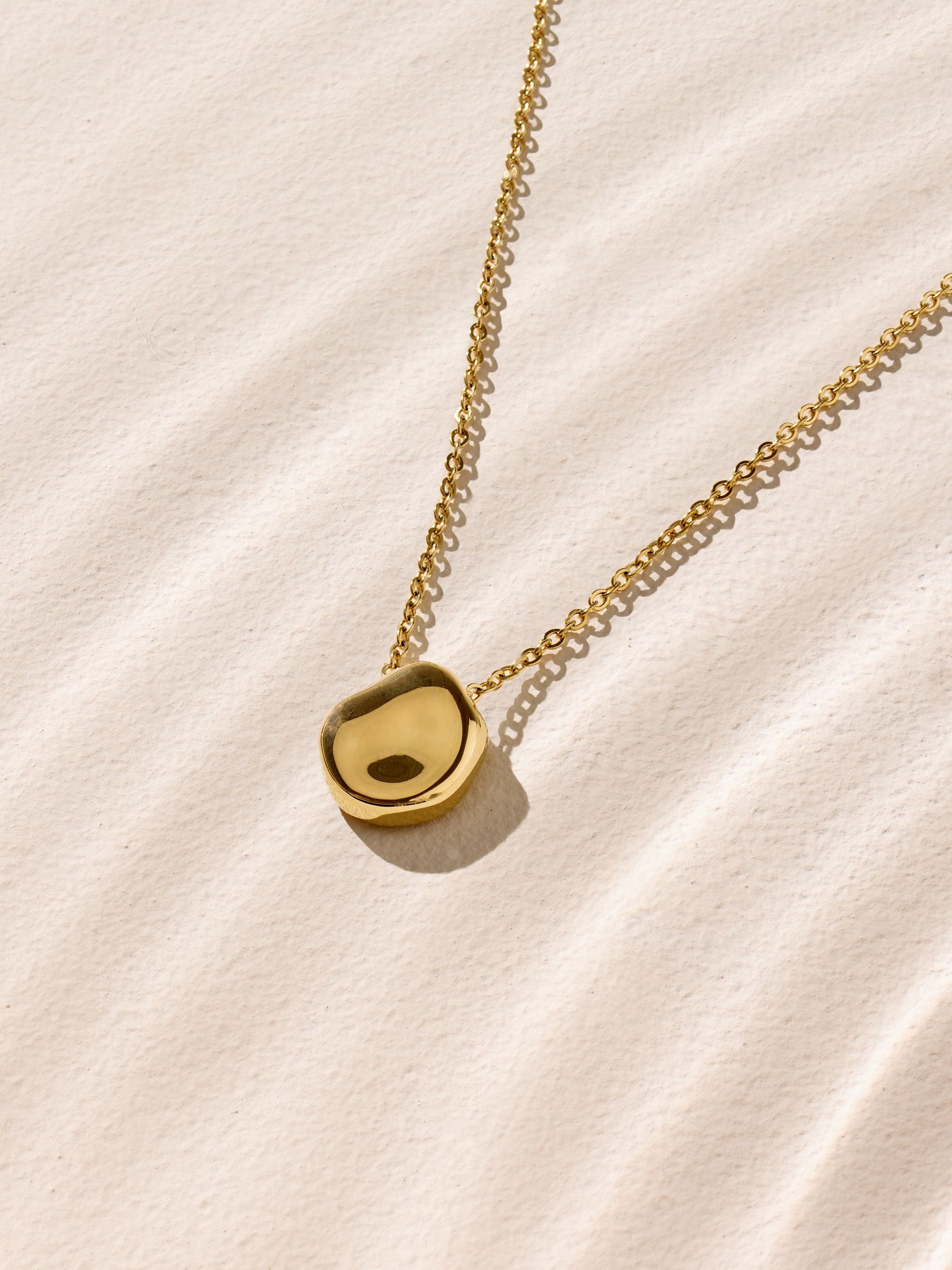 Gold tone waterproof stainless steel pebble necklace, UK version