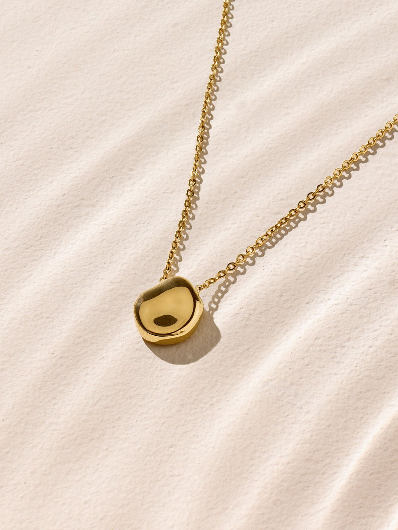 Gold tone waterproof stainless steel pebble necklace, UK version