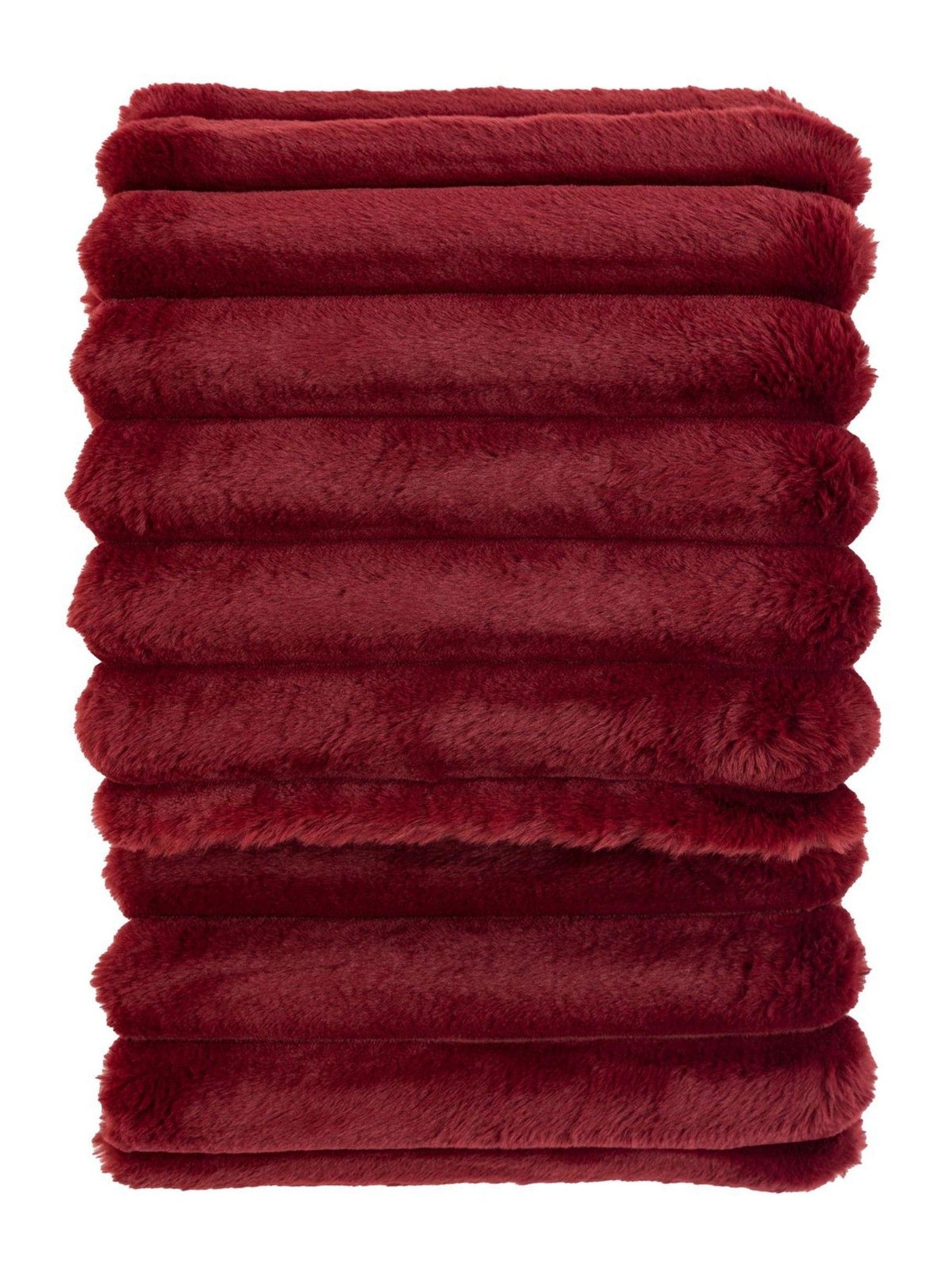 Gallery Home Mulberry faux fur throw 10x130cm (British brand)