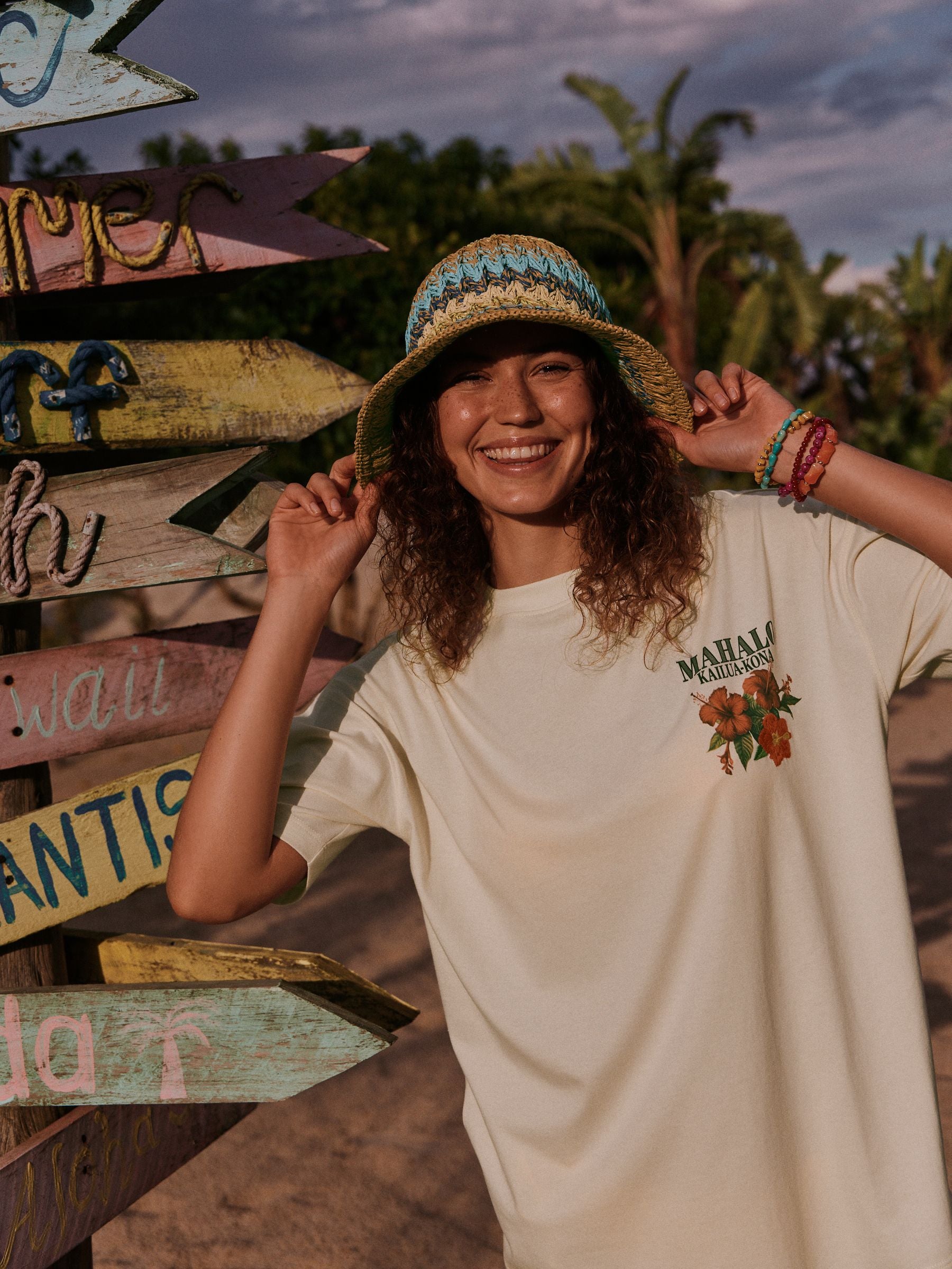 Woven bucket hat in bright blue stripe, UK version