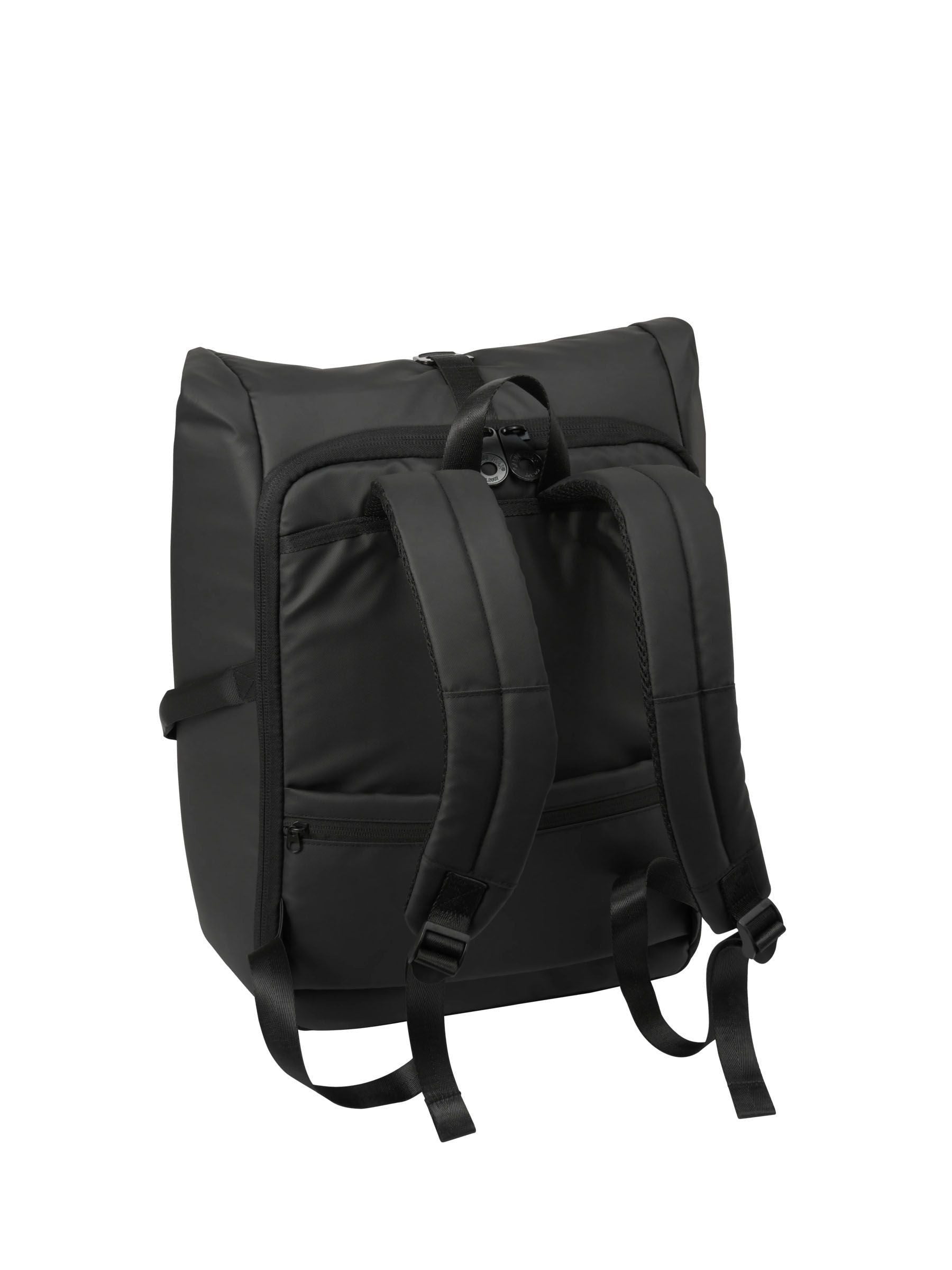 Cabin Max black 20L water resistant backpack, UK version