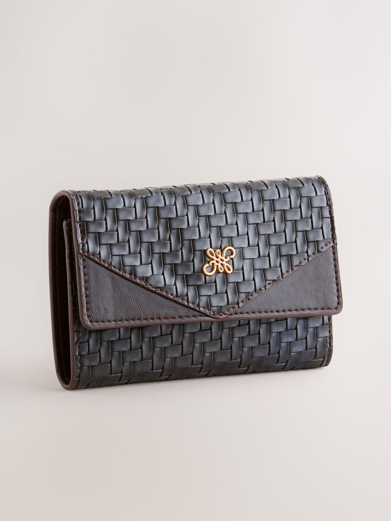 Natural Weave Detail Purse