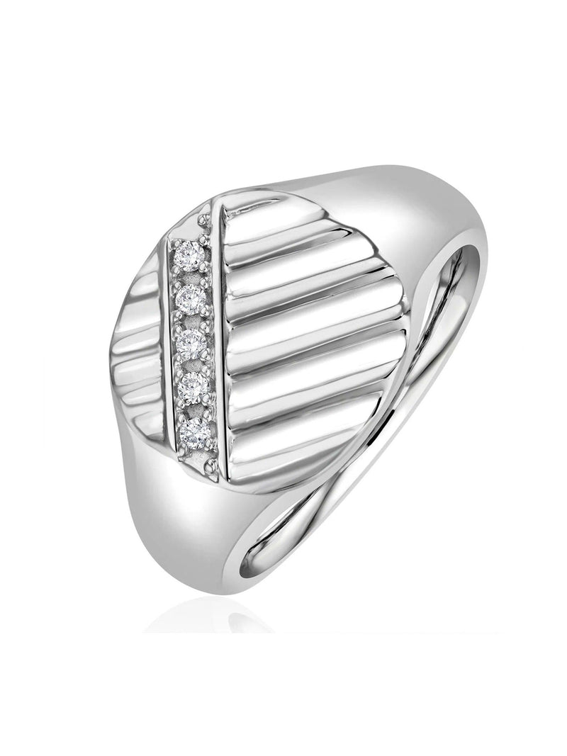 The Diamond Store men's 0.07ct lab diamond signet ring in sterling silver (British brand)