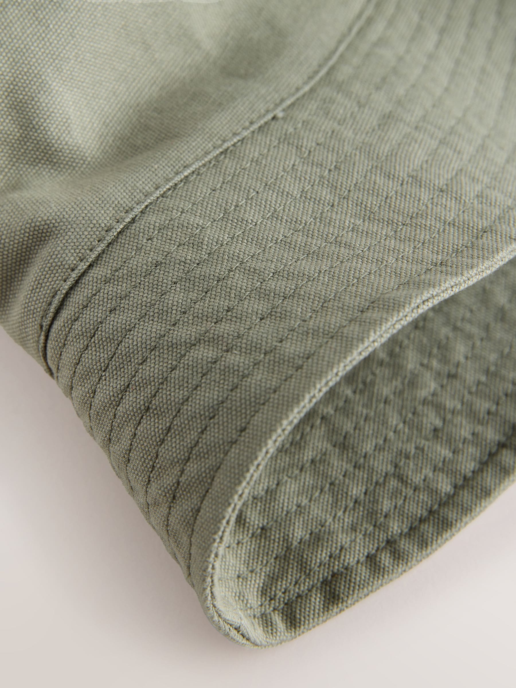 Children's bucket hats 2 pack in black and khaki green (British brand)