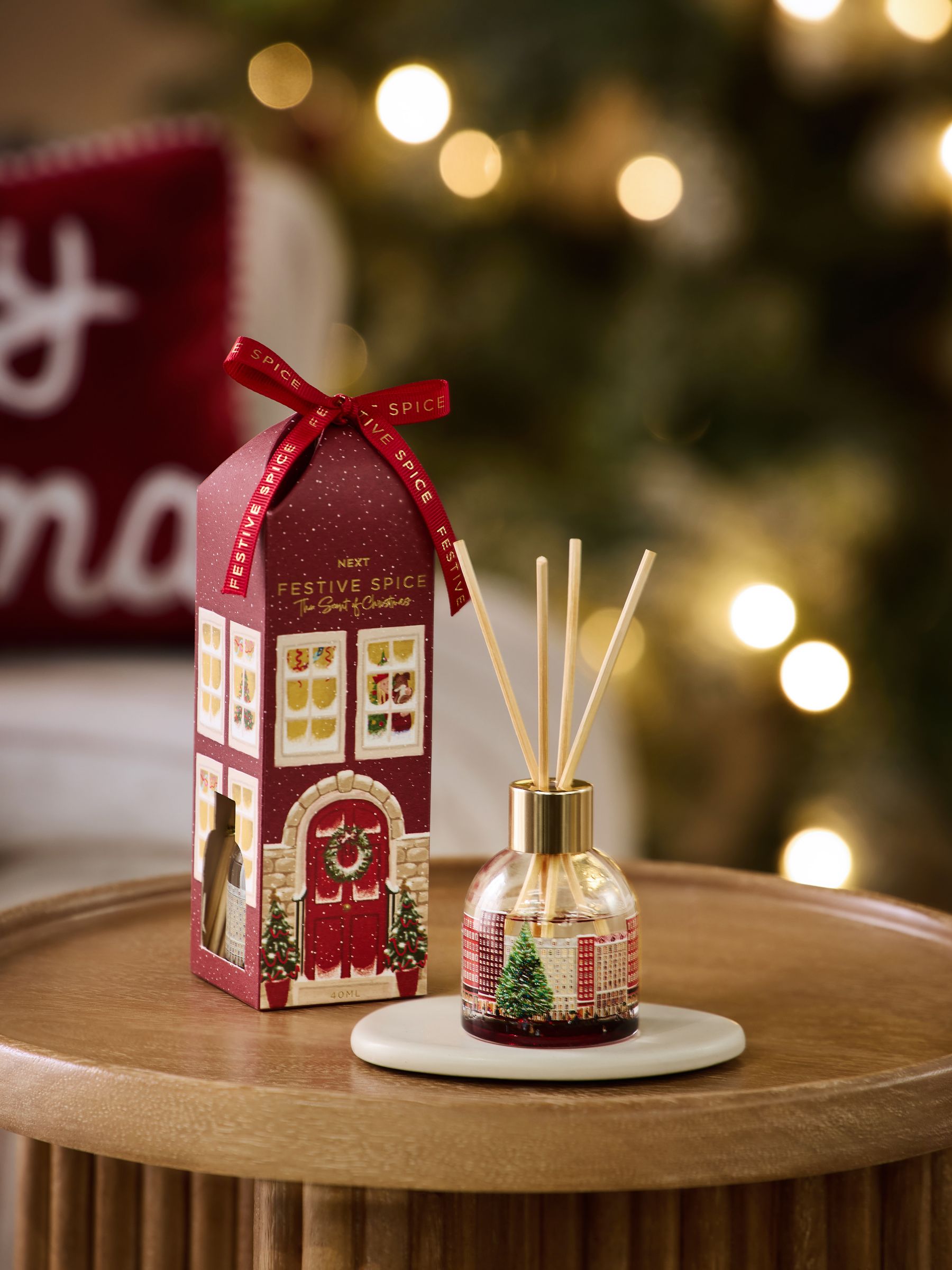 Red diffuser refill festive spice 200ml - British product