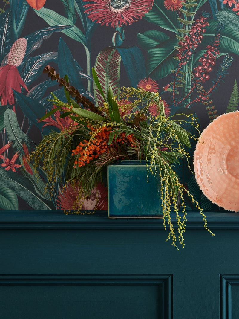 Graham & Brown Midnight Tigerlily wallpaper 10m, UK version