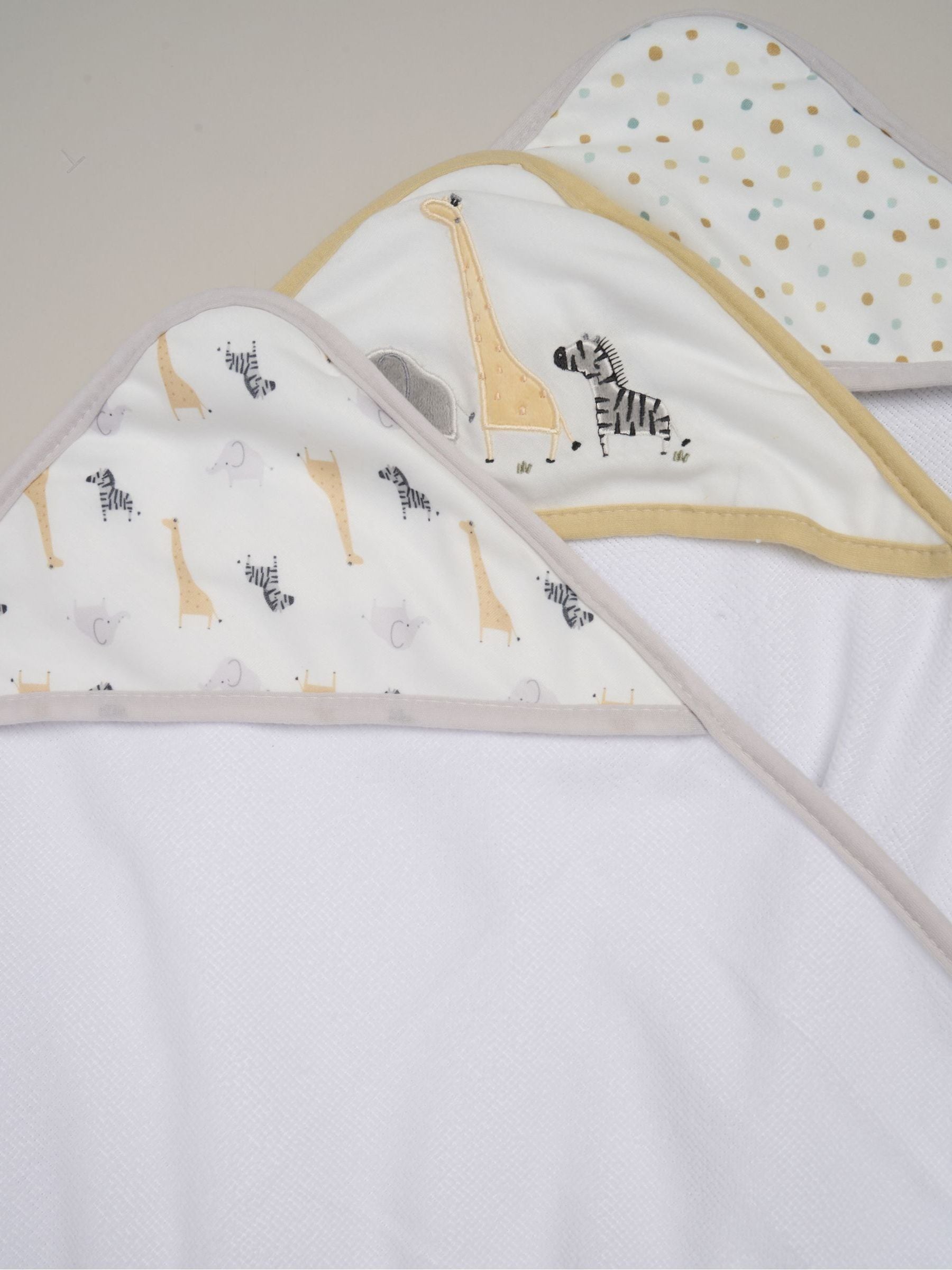 Snuggle Tots white hooded towels 3 pack (British brand)