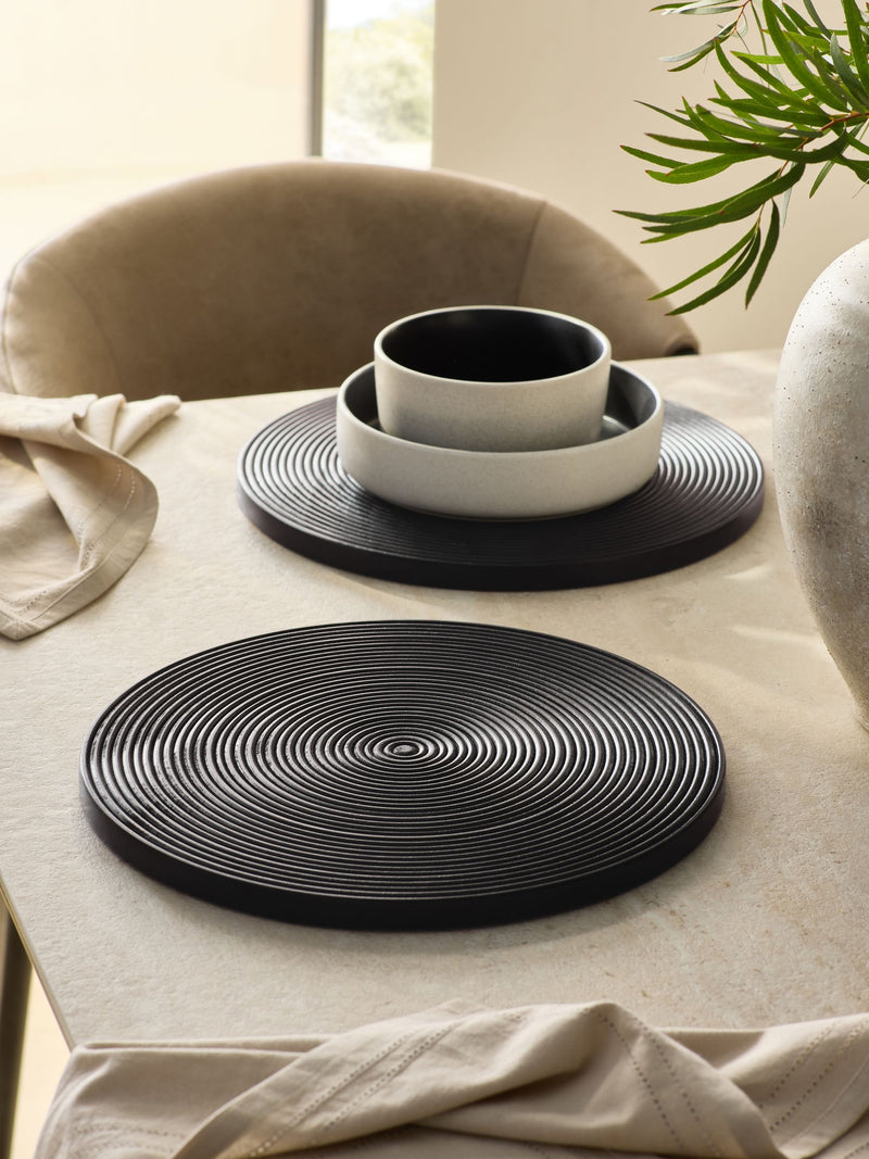Set of 2 Natural Bronx Etched Wooden Placemats 32cm x 32cm