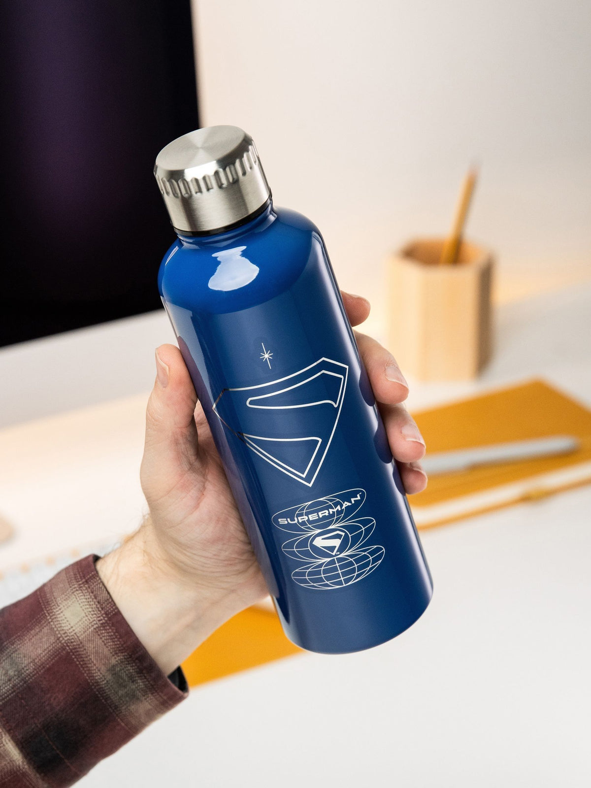 Superman blue metal water bottle 500ml - British brand