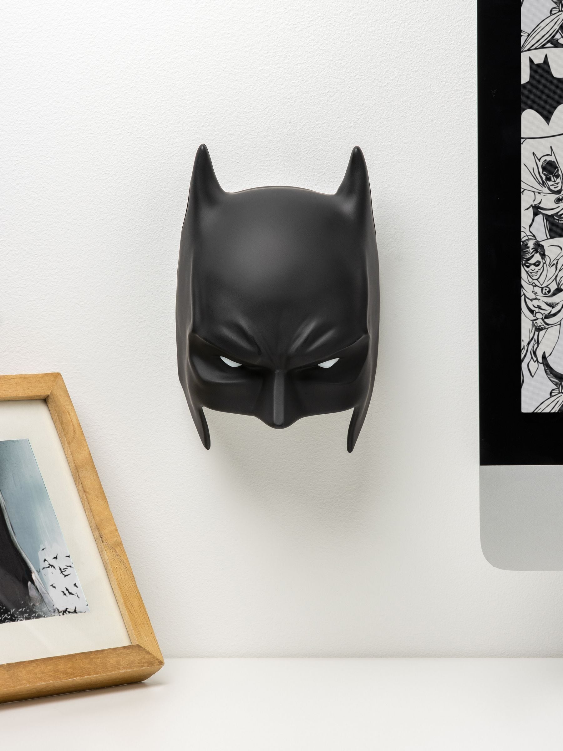 Batman black mask light 21cm decorative, UK version