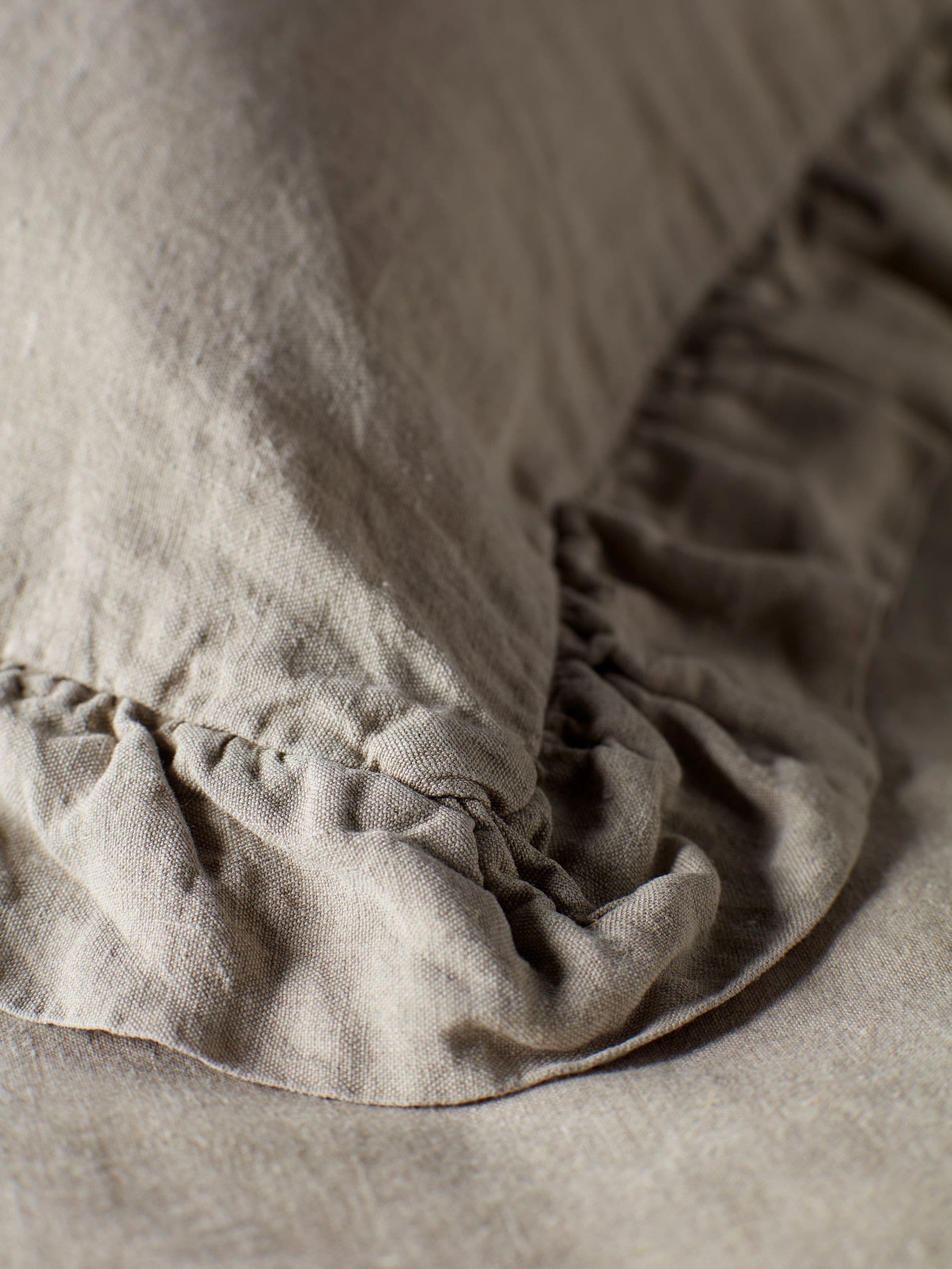 Secret Linen Store frill pillowcase natural linen - British product
