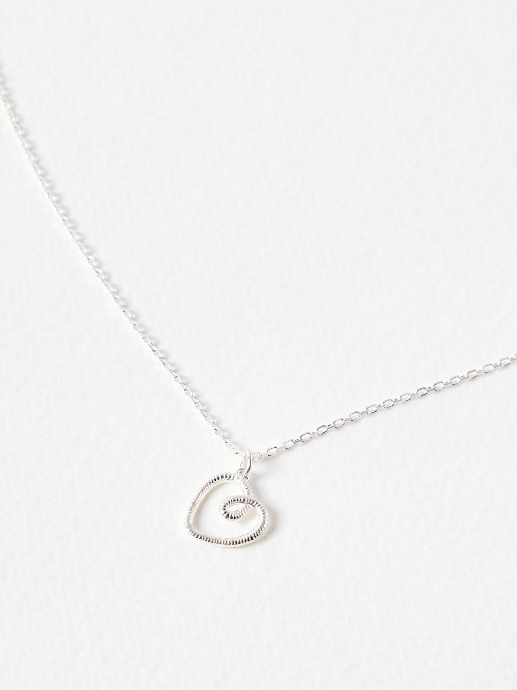 Oliver Bonas pendant necklace silver tone textured heart charm - British product
