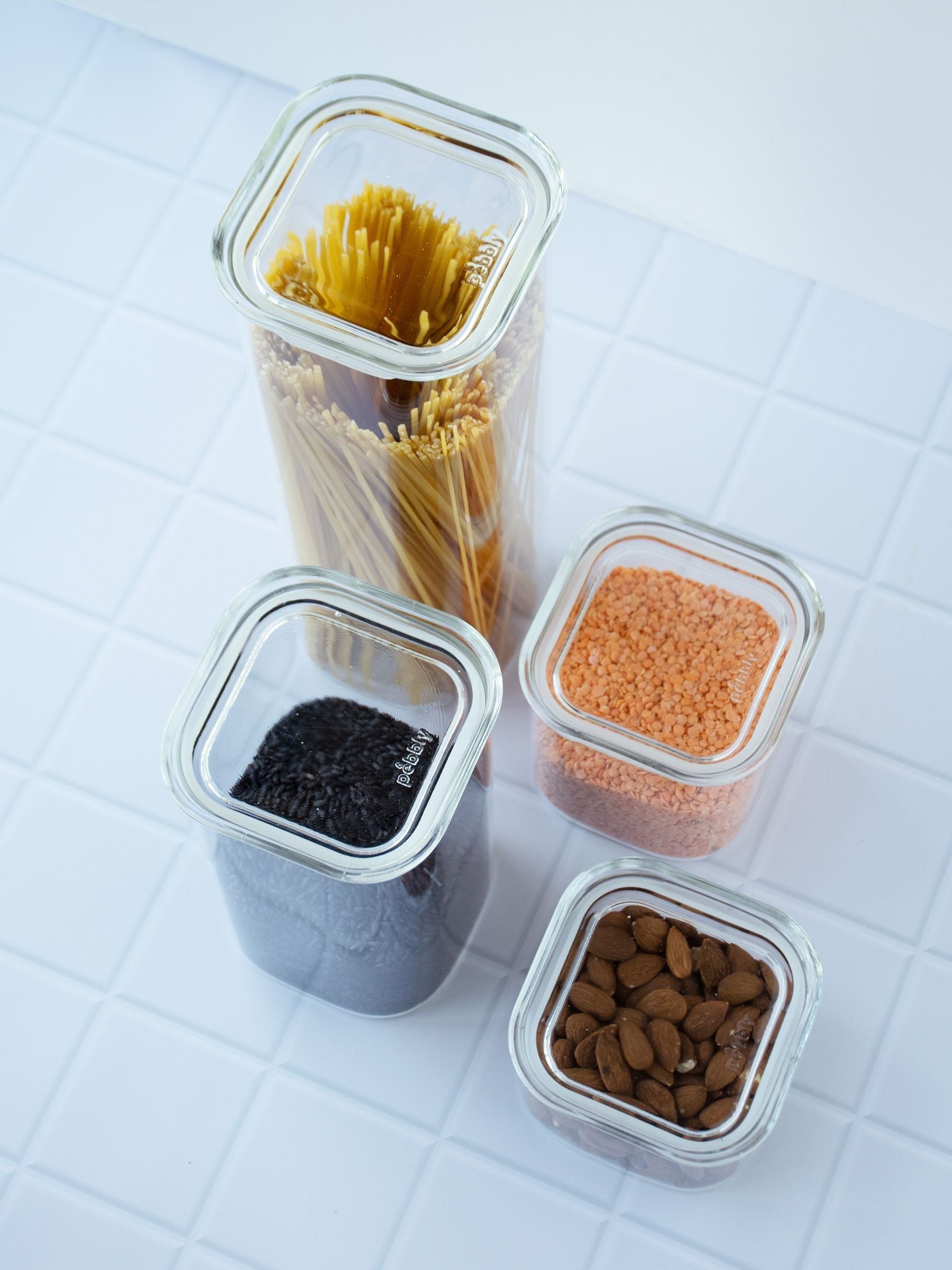 Pebbly clear glass storage container 2.2L (British brand)