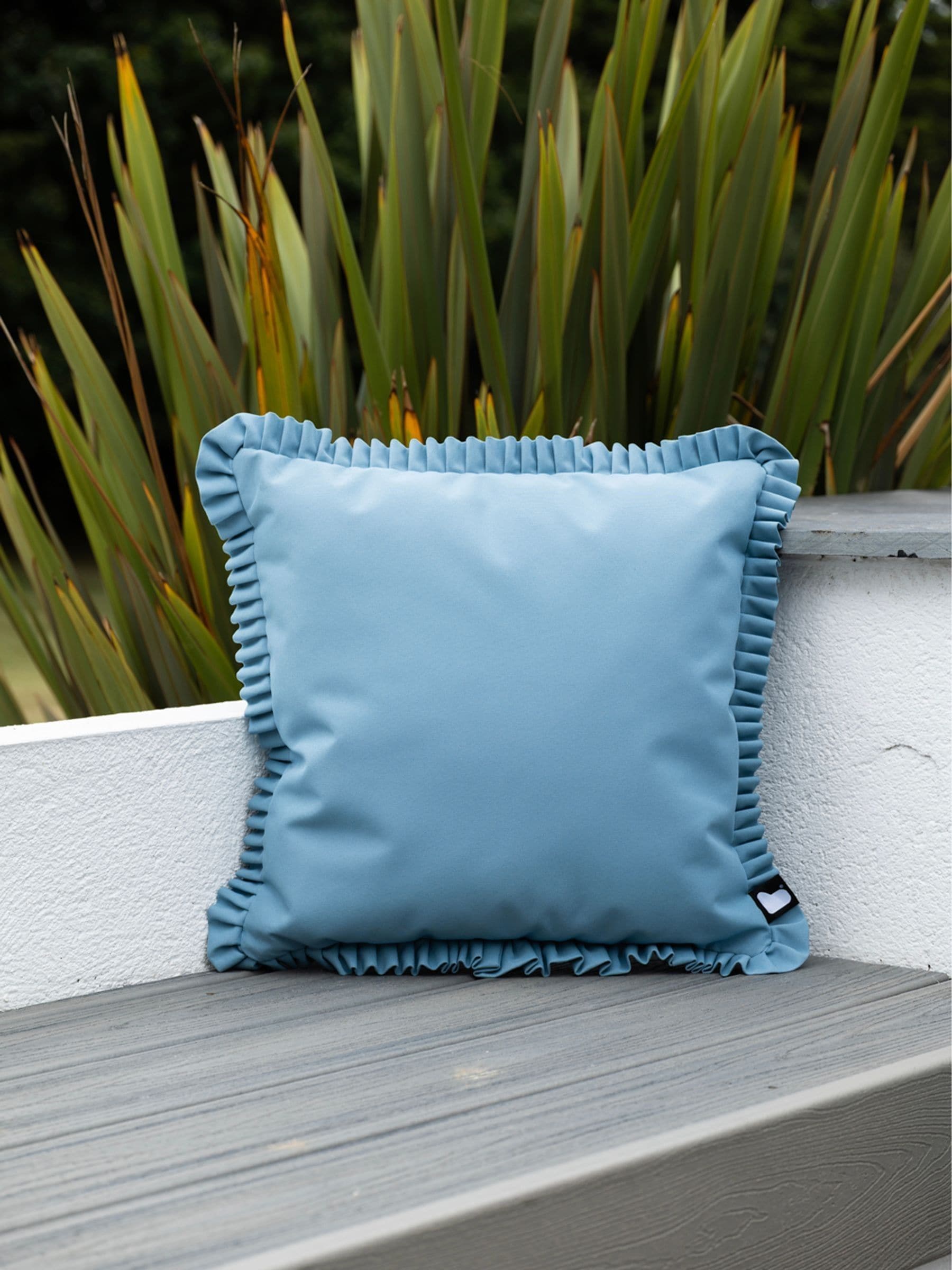 Extreme Lounging sea blue outdoor frill B cushion twin pack 43x43cm (British brand)