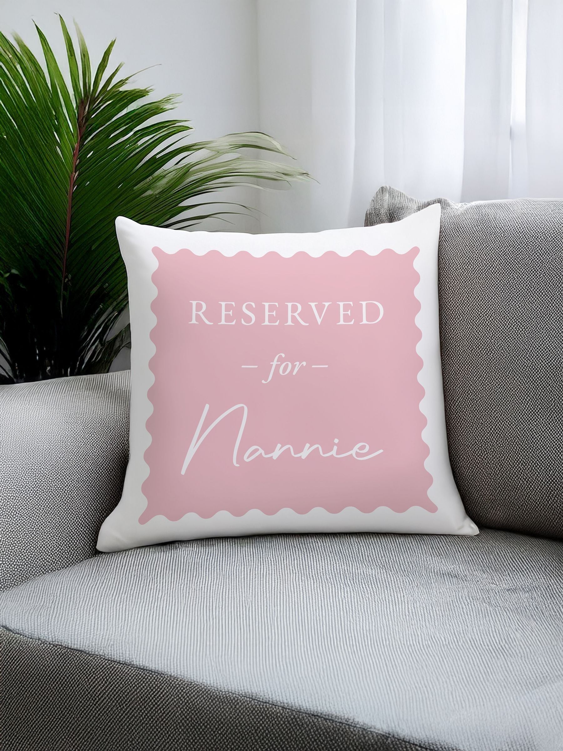 PMC pink reserved for cushion 40x40cm (British brand)