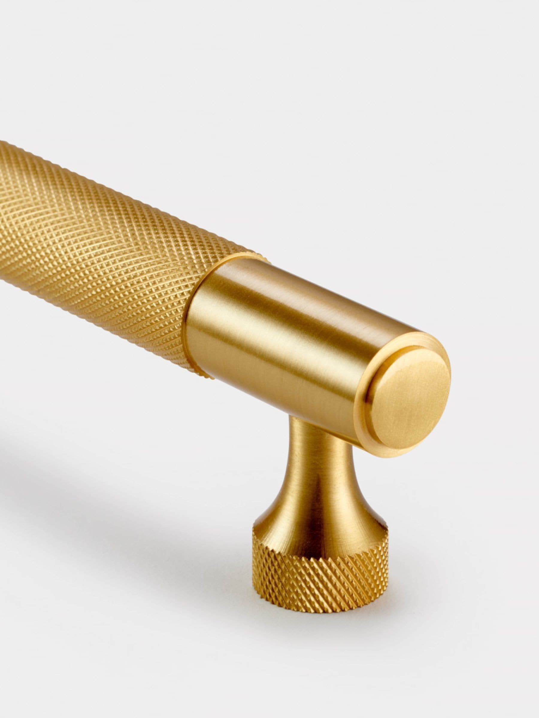 Pushka Home gold knurled cabinet bar handle 128mm - British product