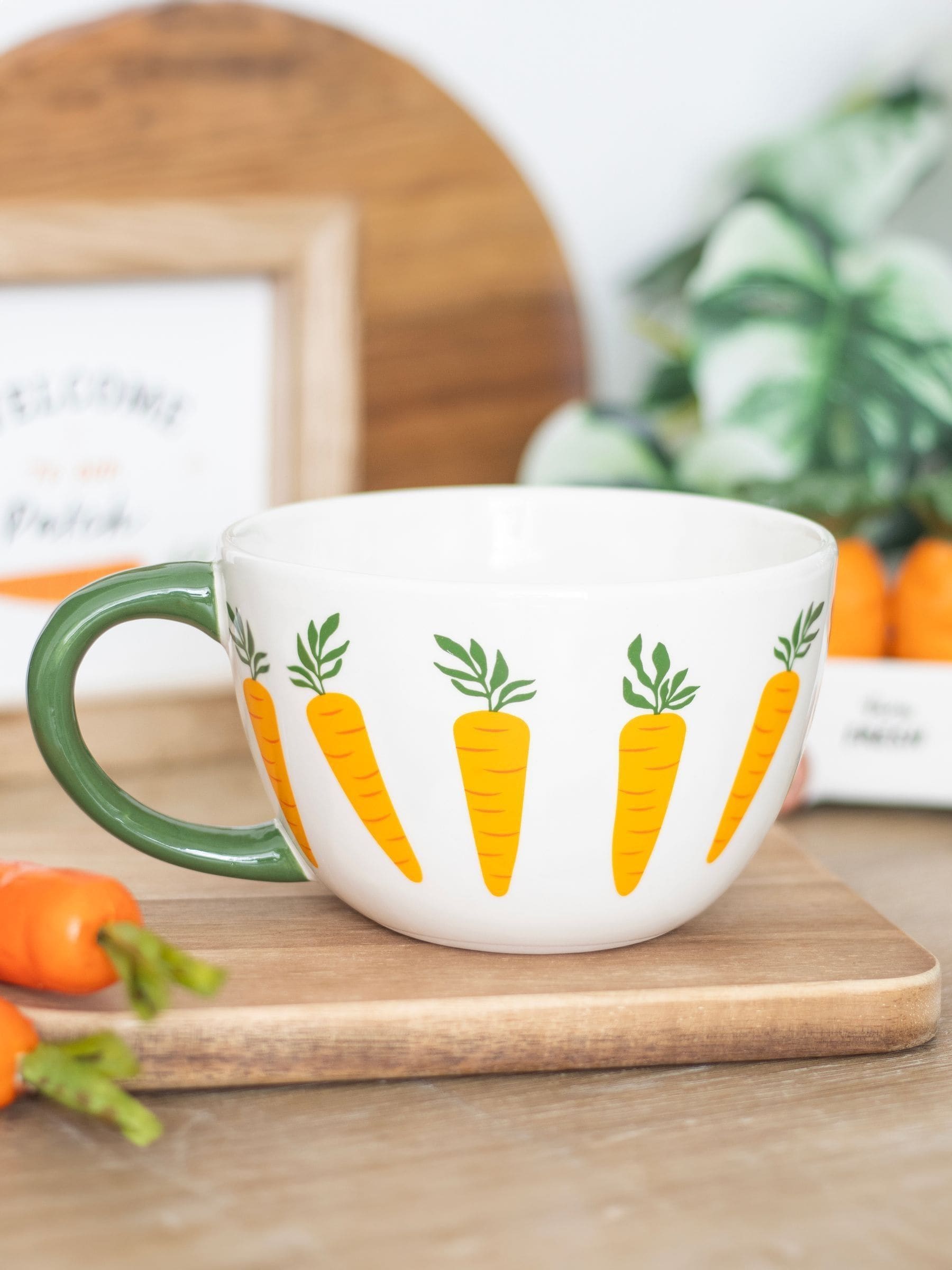 Something Different white carrot patch mug 500ml, UK version