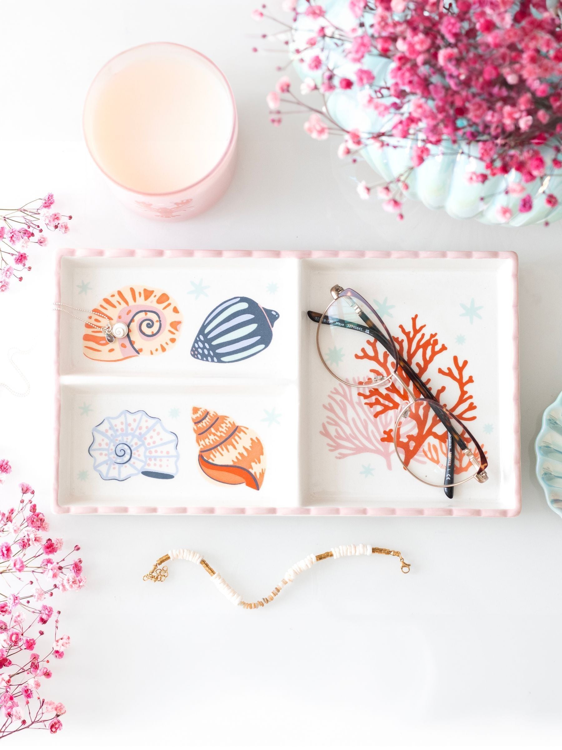 Something Different white shell coral trinket tray 25.5cm (British brand)