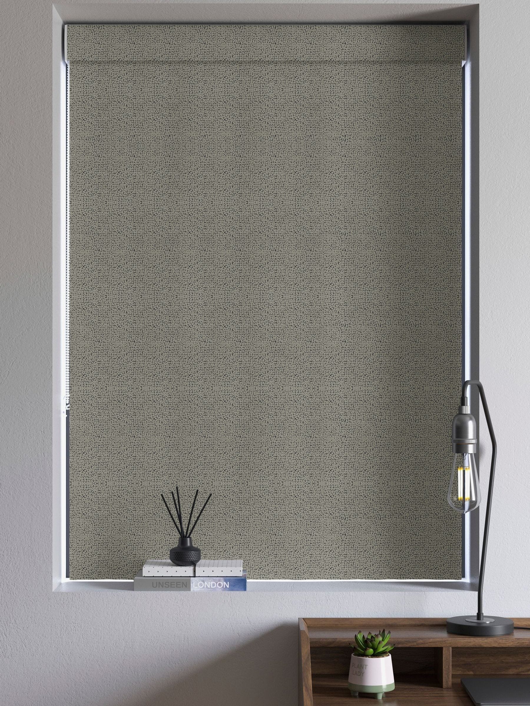 Champagne ditsy cut velvet roman blinds - British product
