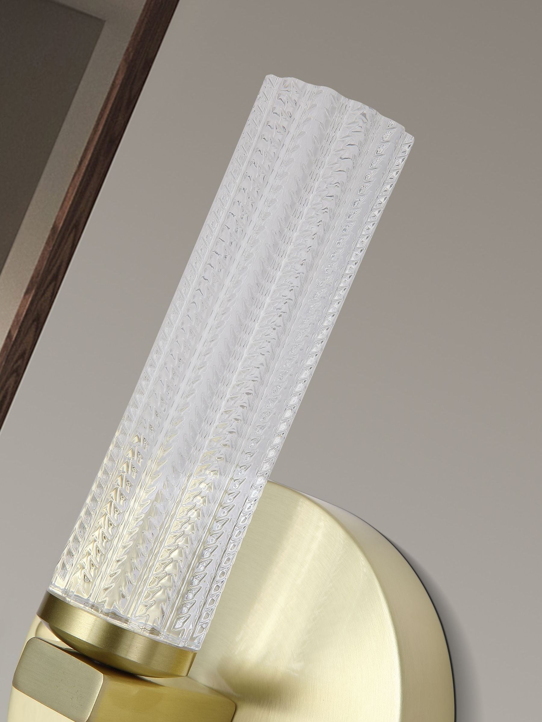 Searchlight Brass Della LED wall light, UK version