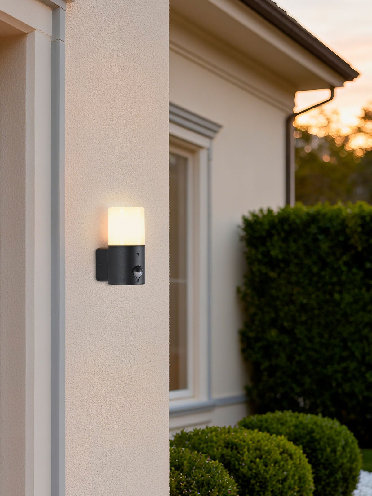 Searchlight Dax black and white outdoor wall light, UK version
