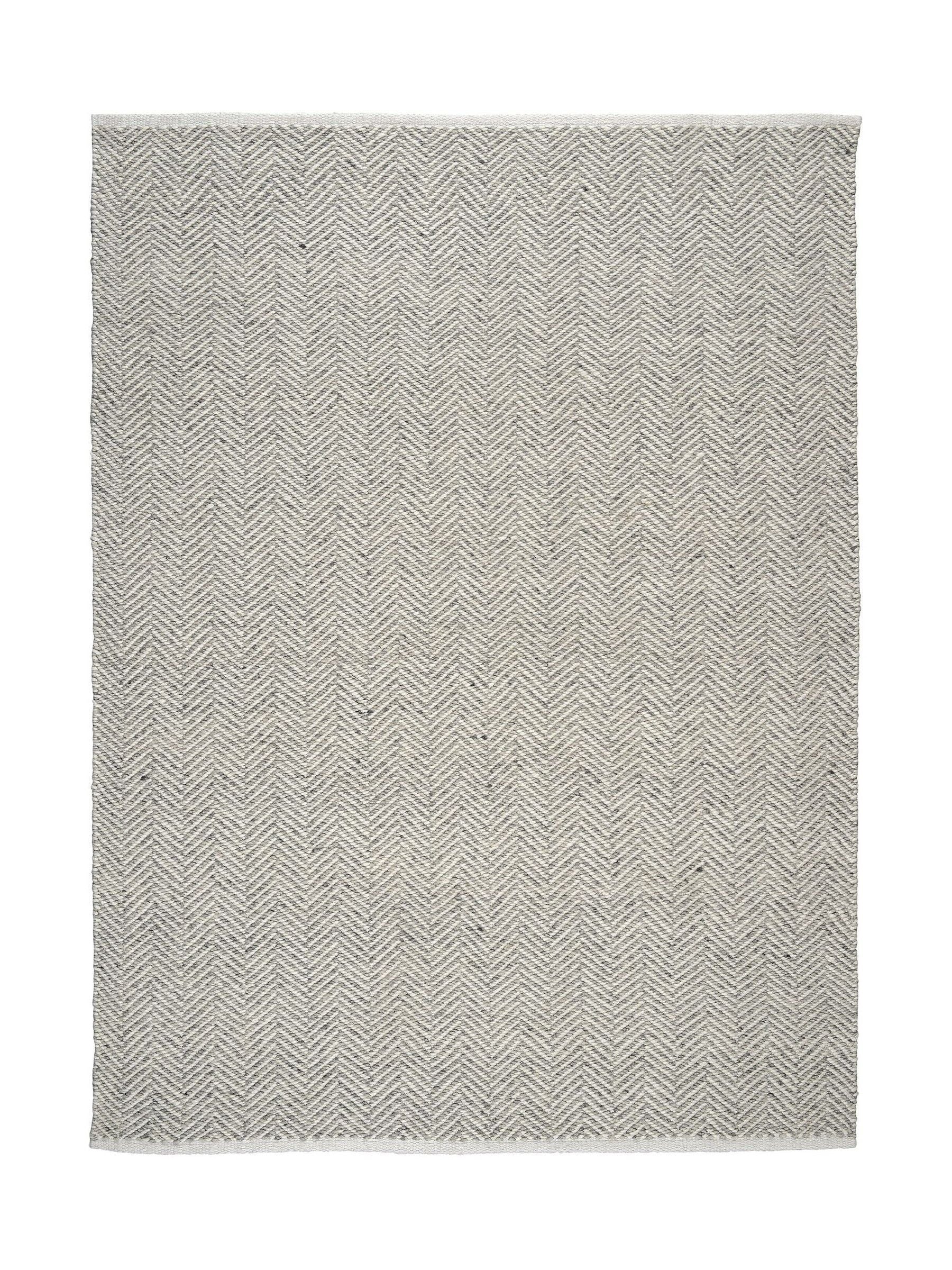 Cotswold Company grey Milton wool rug herringbone design (British brand)
