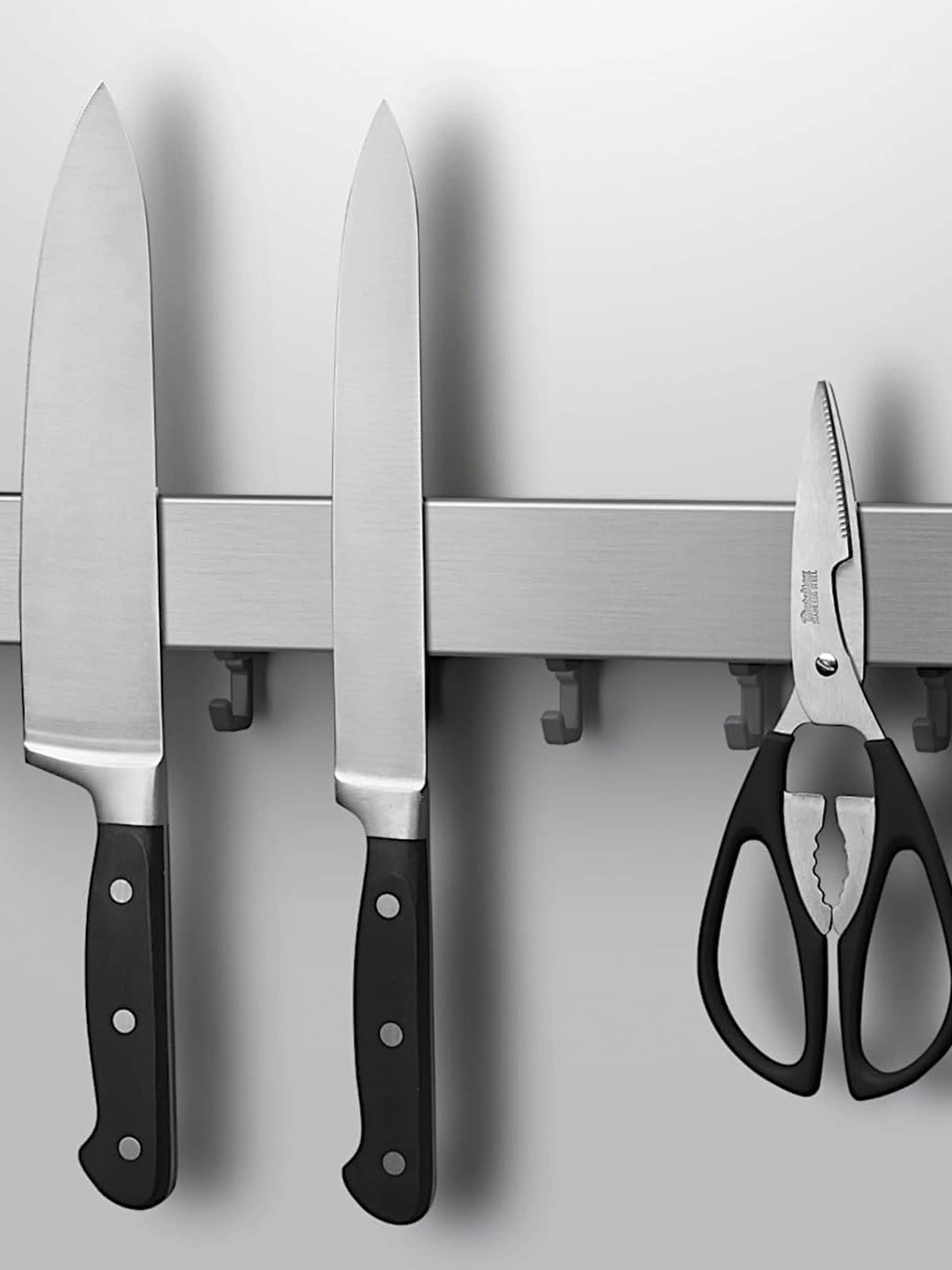 Metaltex silver magnetic bar with hooks 39cm - British product
