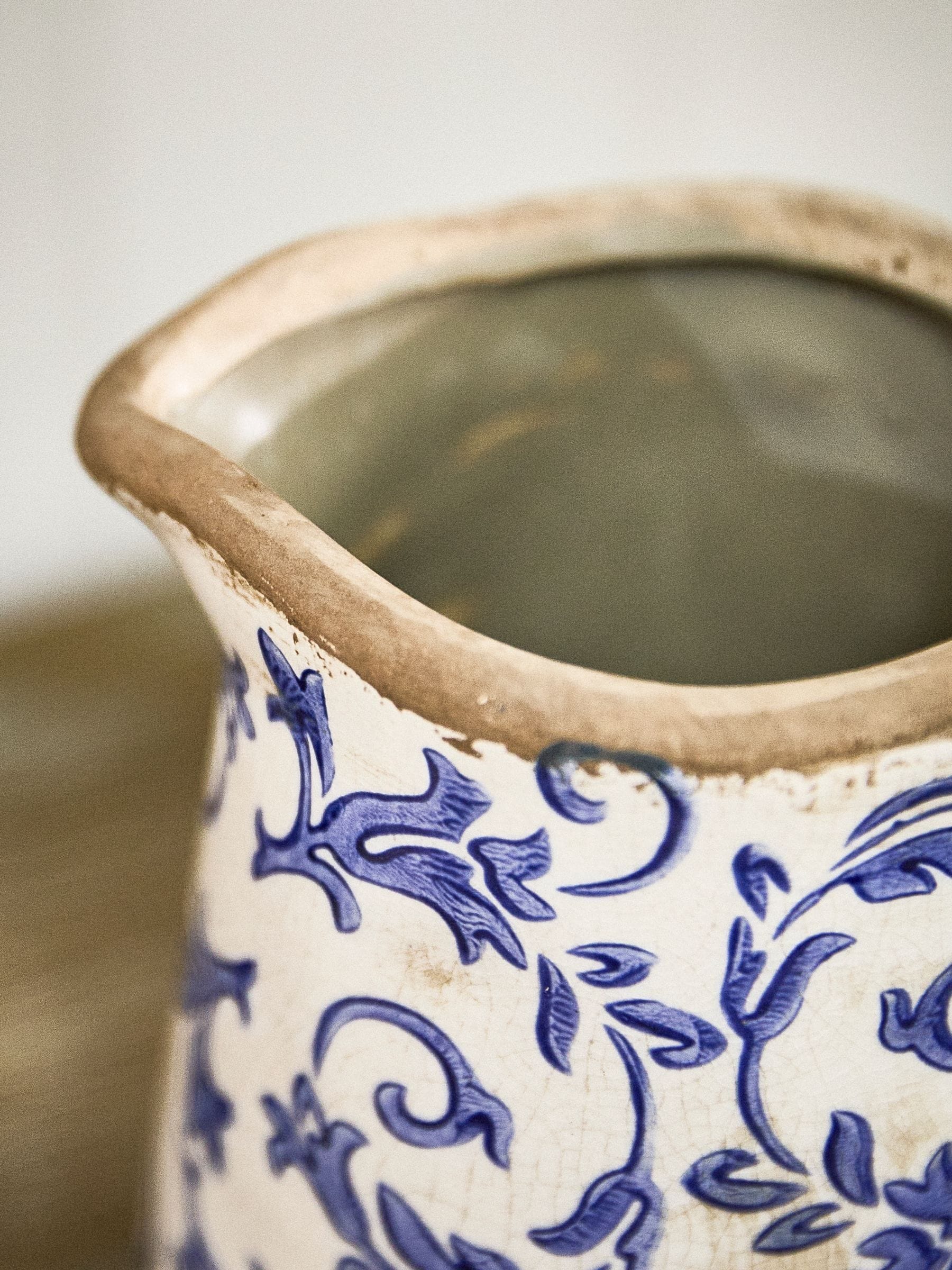 Dibor Blue Botanical pitcher jug, UK version