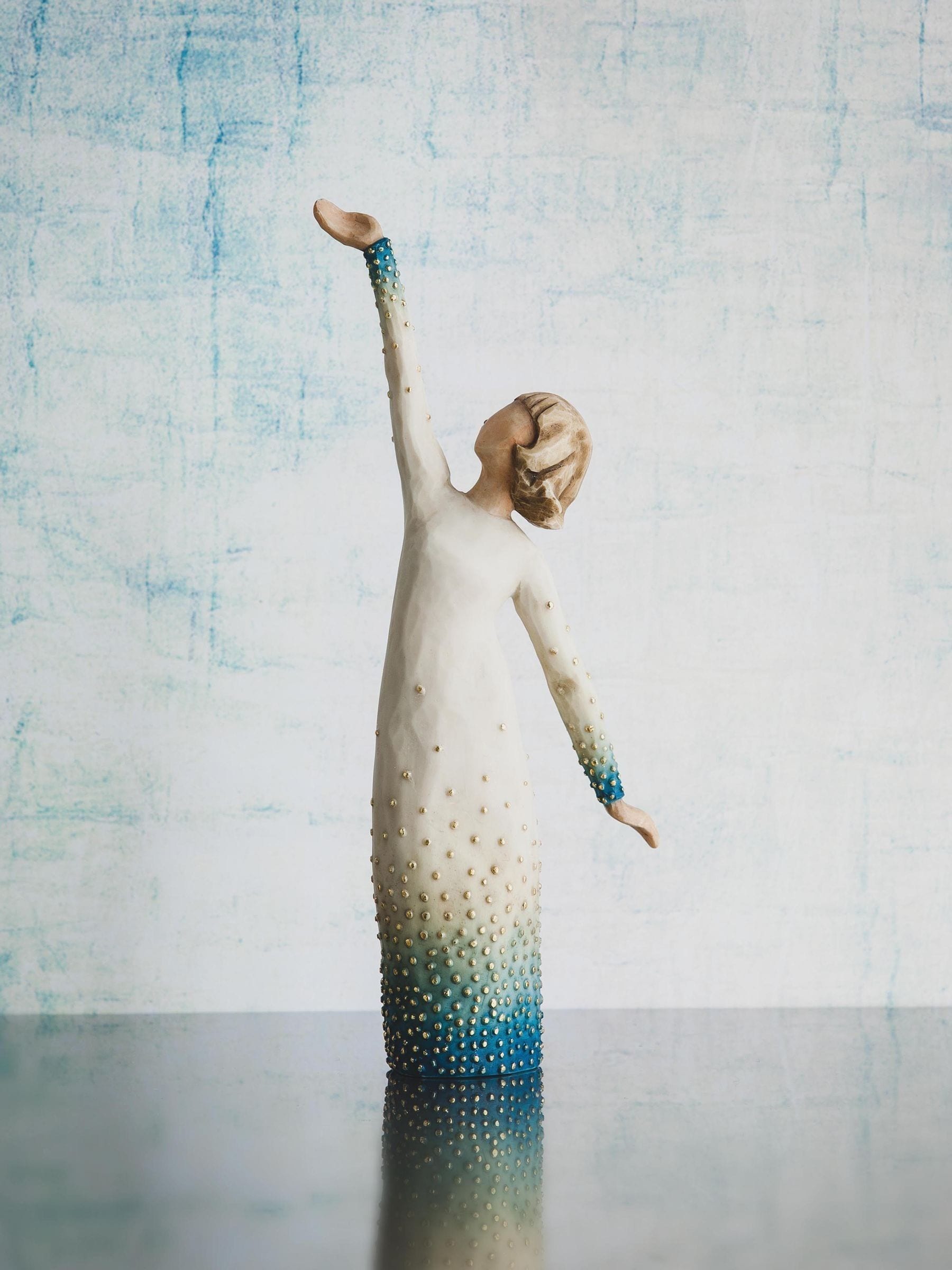 Willow Tree Shine figurine 20.5cm stoneware, UK version