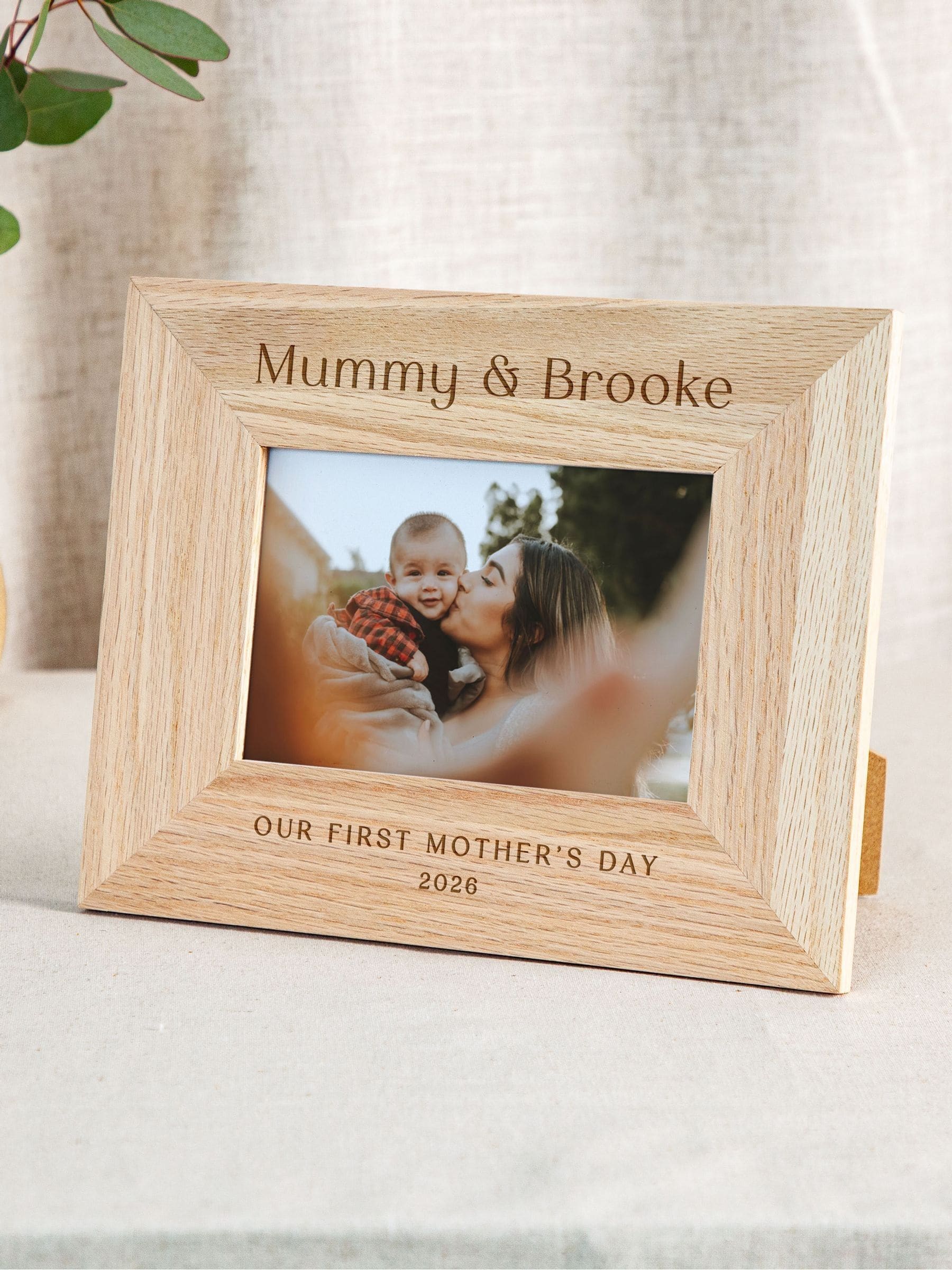 No Ordinary Gift personalised Mother's Day photo frame (British brand)