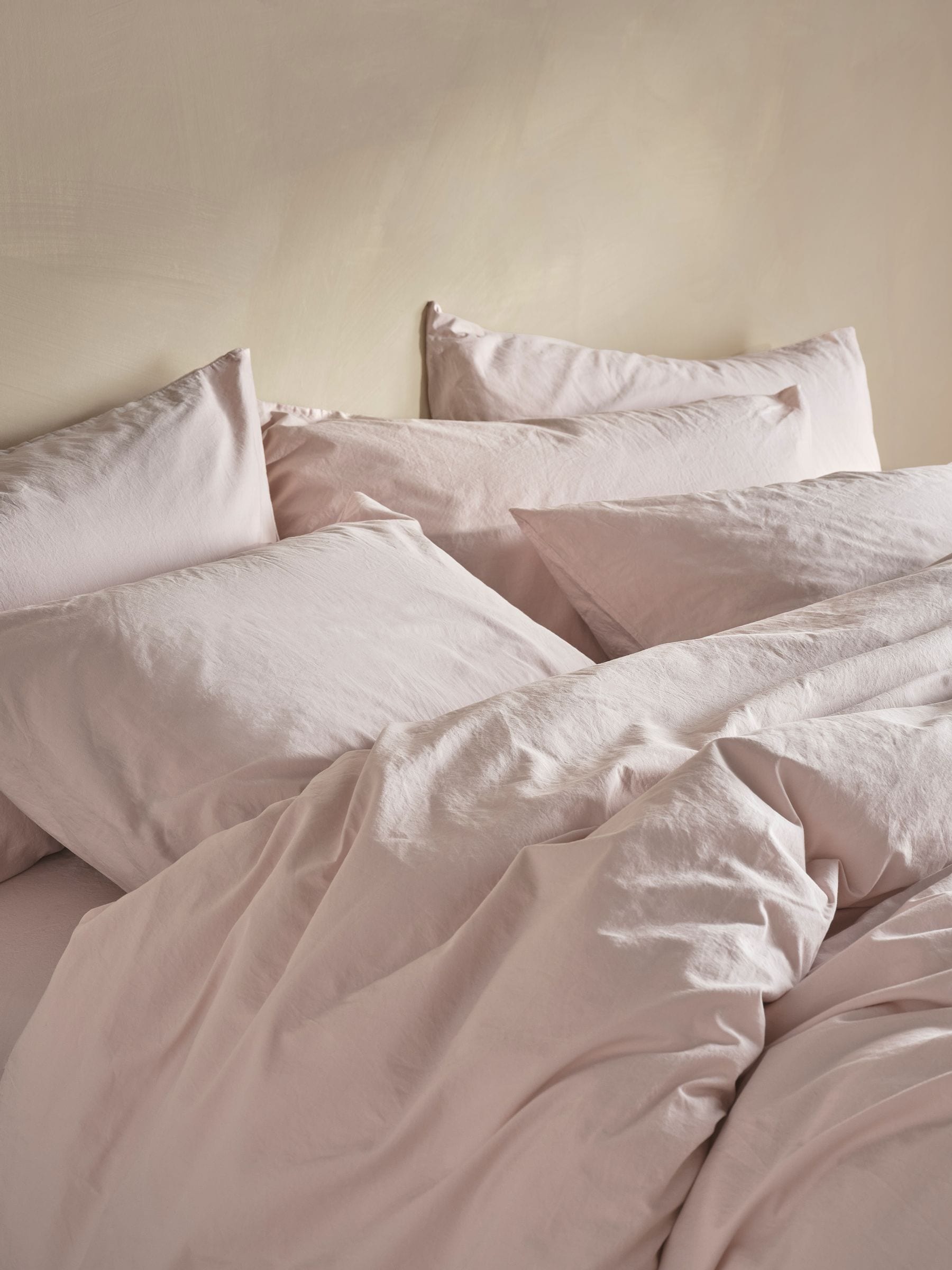 Bedfolk pink relaxed cotton pillowcases pair (British brand)