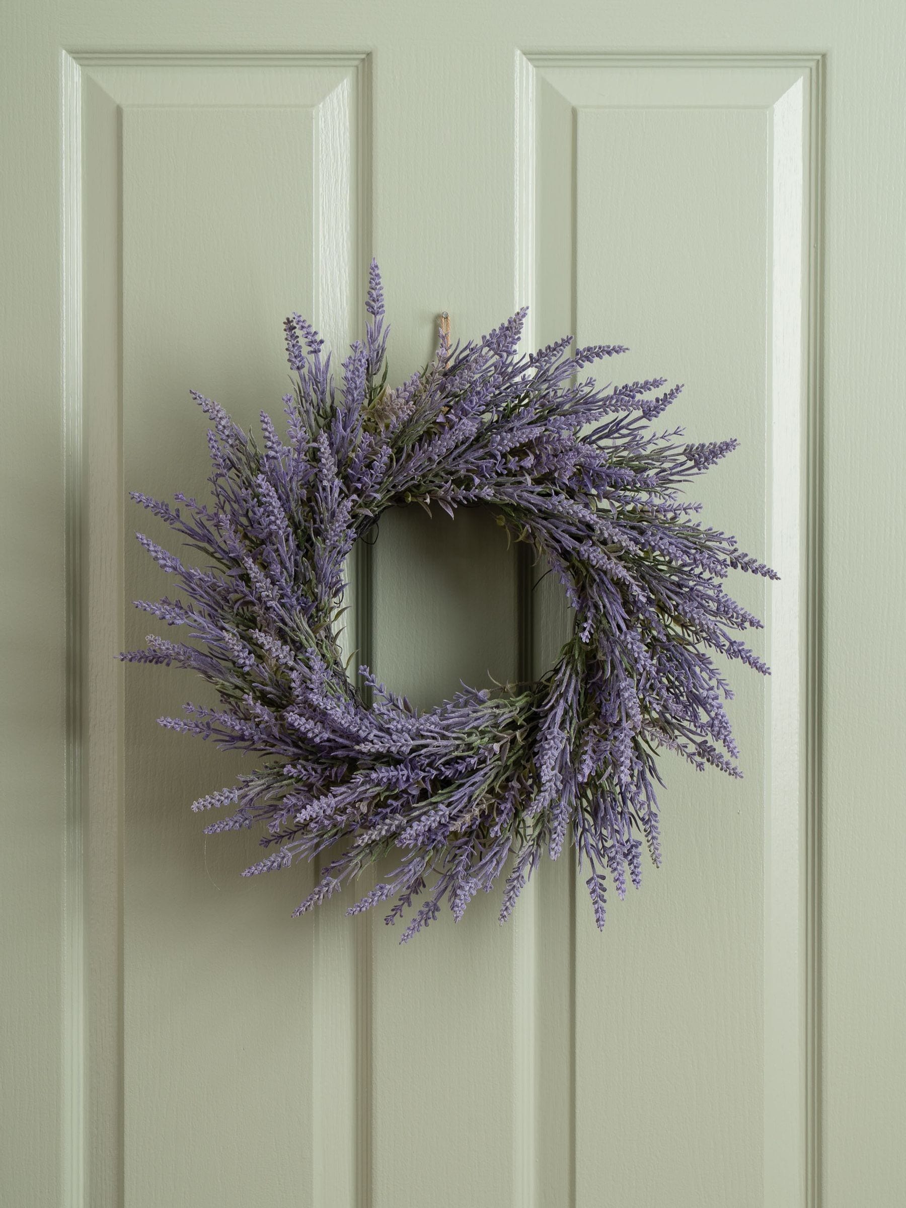 Scottish Everlastings artificial lavender wreath 45cm (British brand)