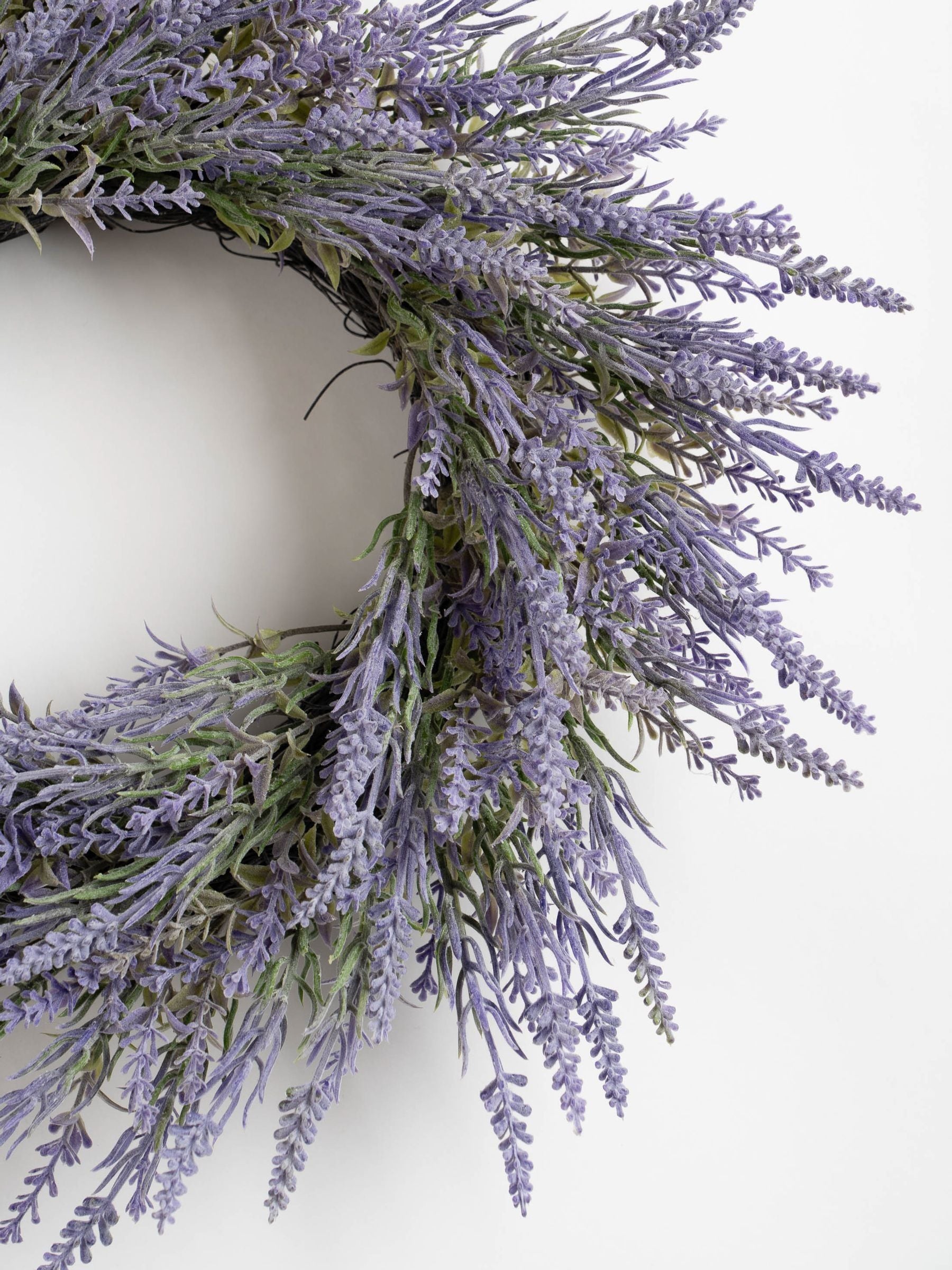 Scottish Everlastings artificial lavender wreath 45cm (British brand)